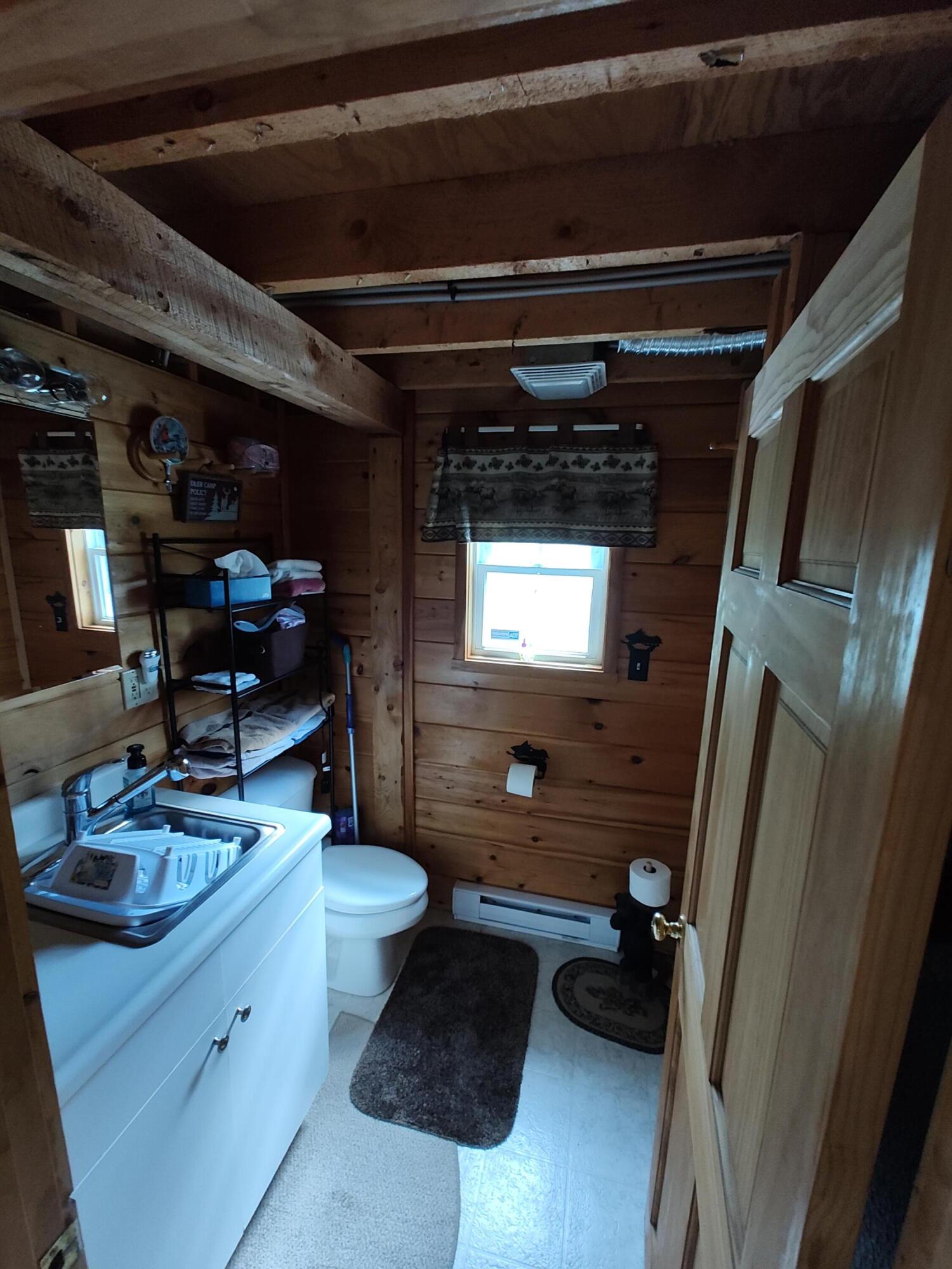 468 Sangerville Line Road Property Photo 9