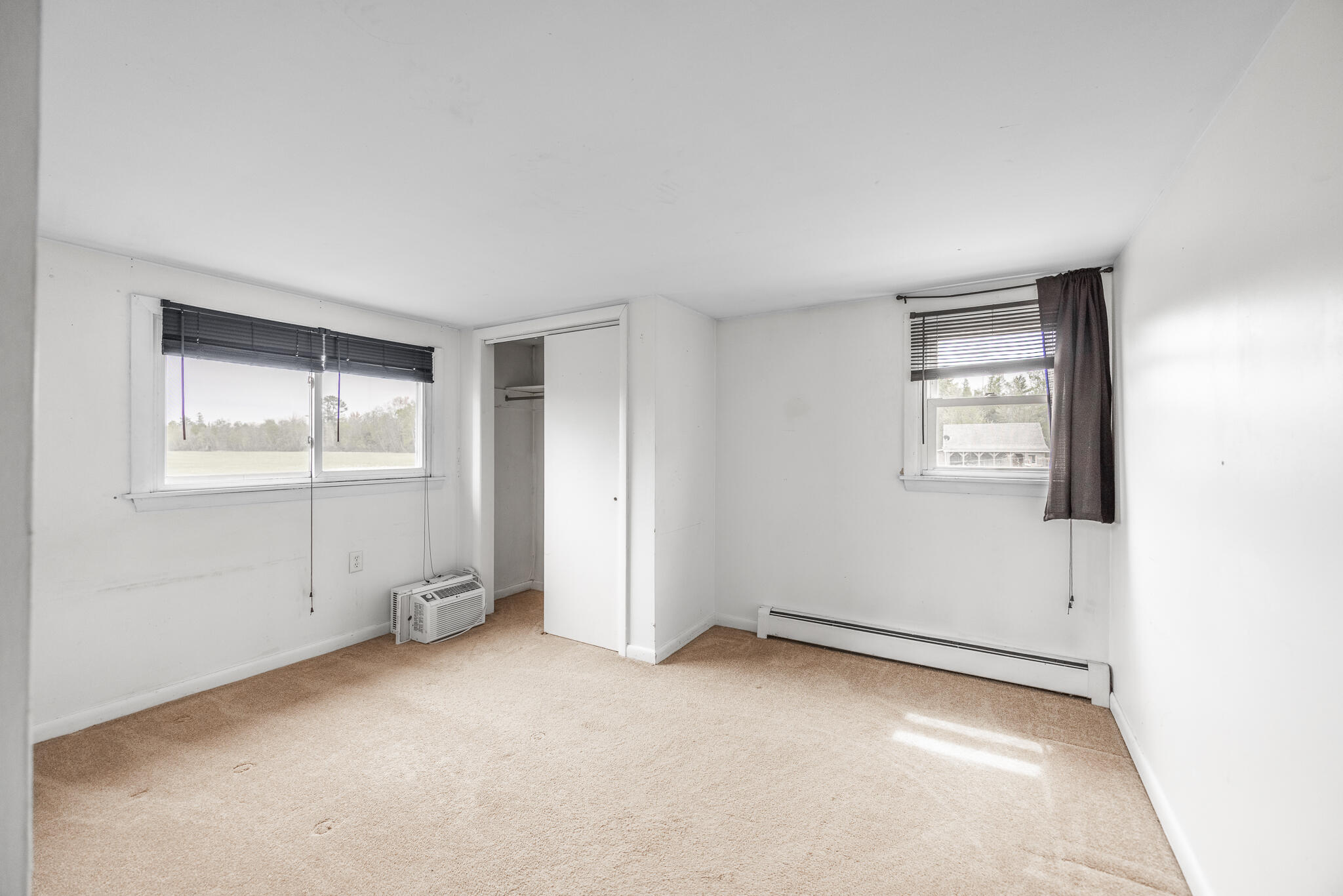300 Coldbrook Road Property Photo 14