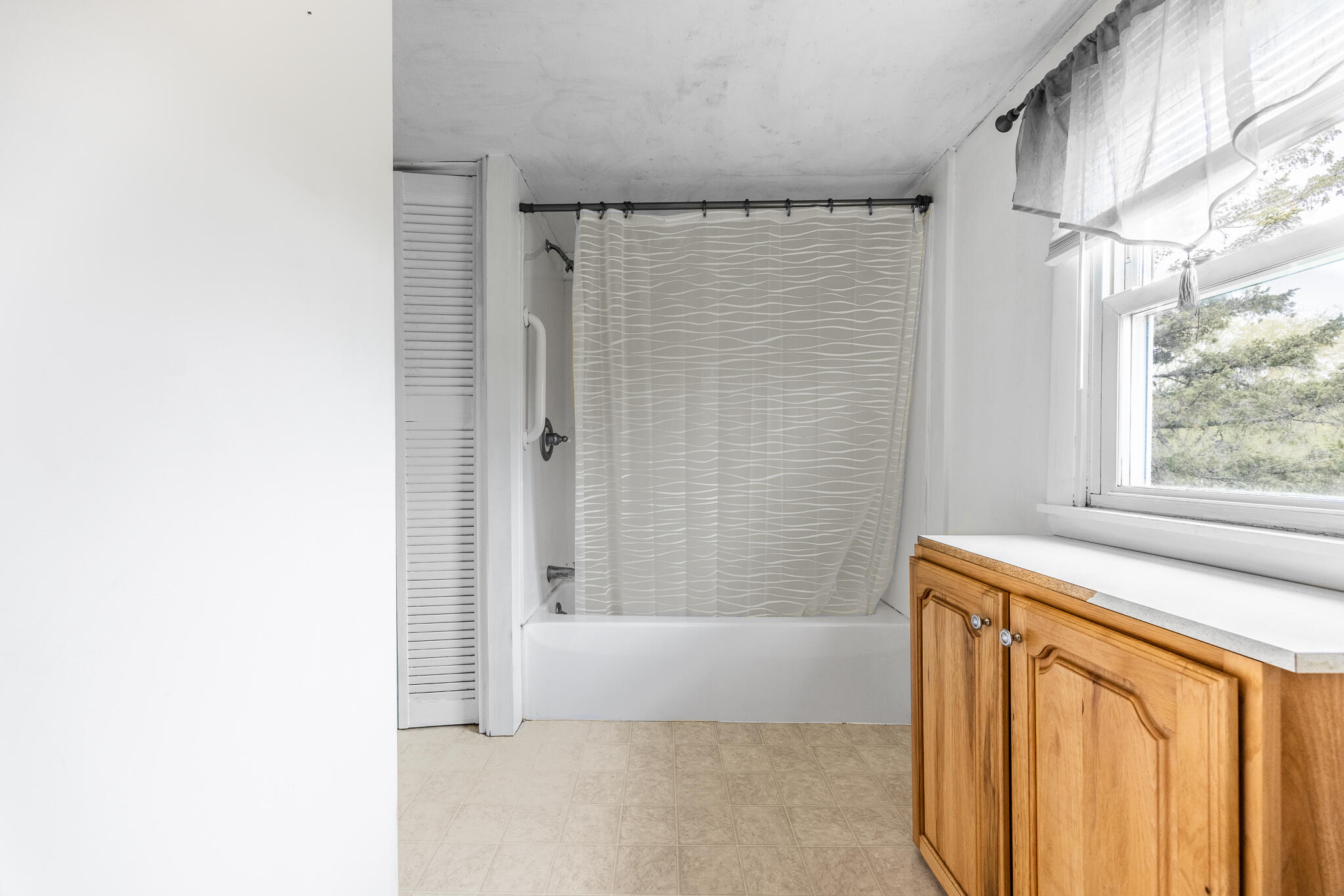 300 Coldbrook Road Property Photo 18