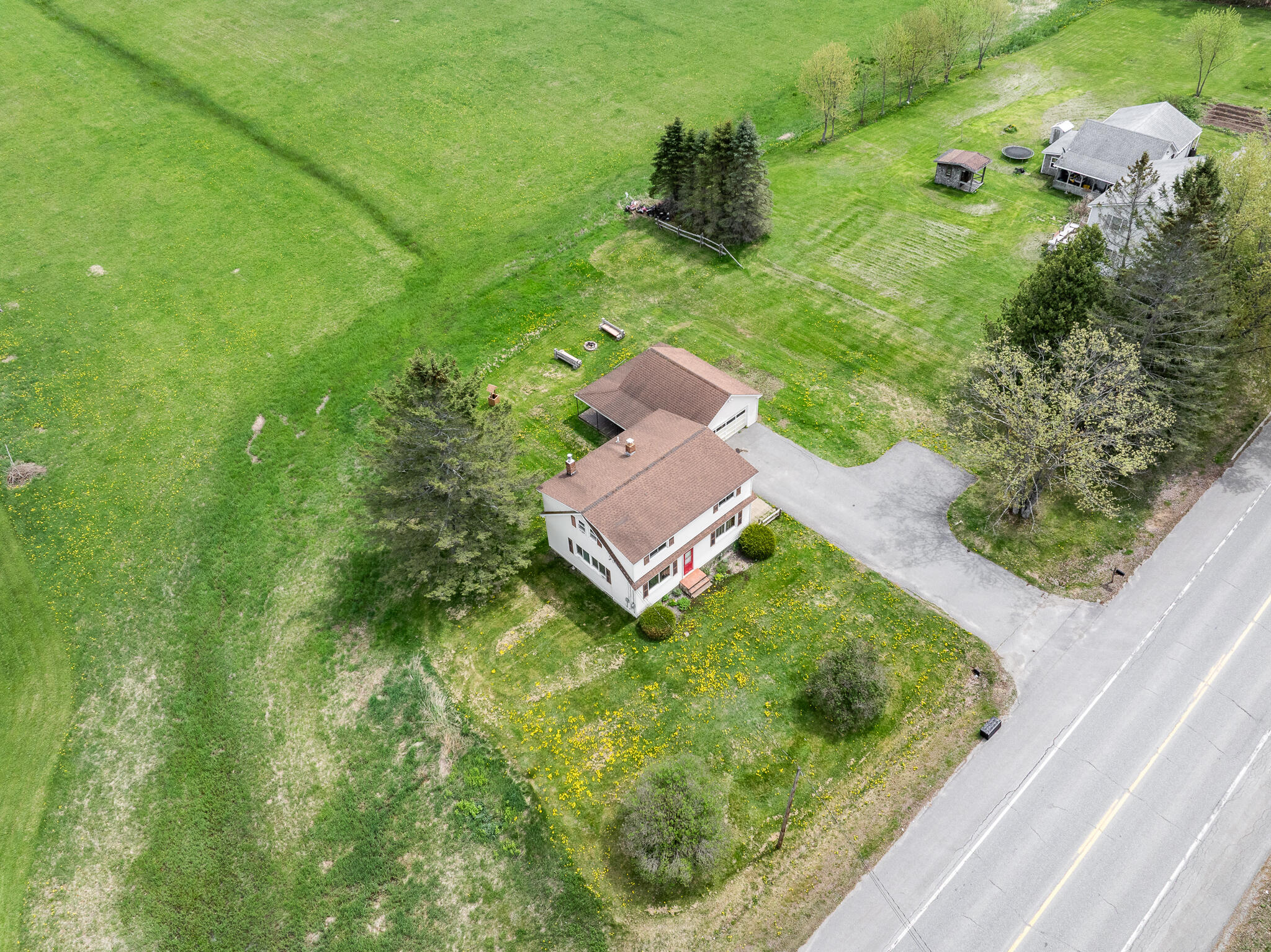 300 Coldbrook Road Property Photo 23