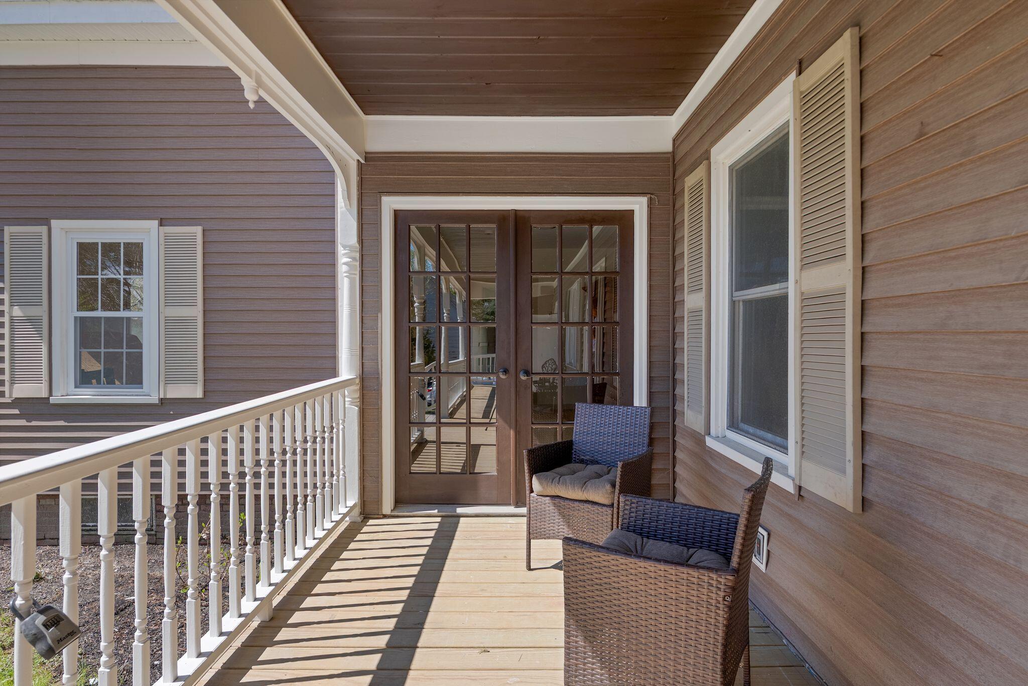 87 Cobbossee Avenue Property Photo 11