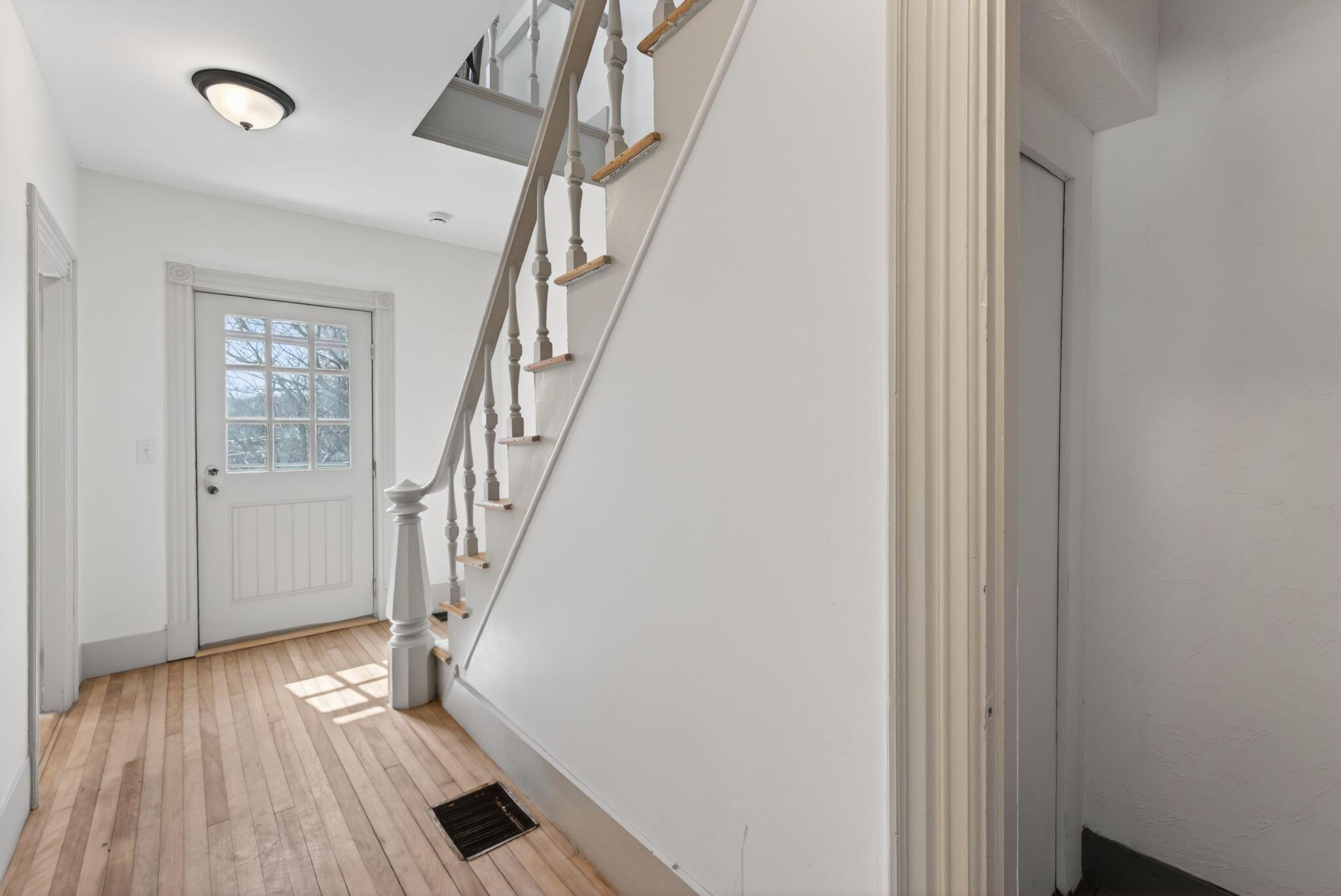 87 Cobbossee Avenue Property Photo 29