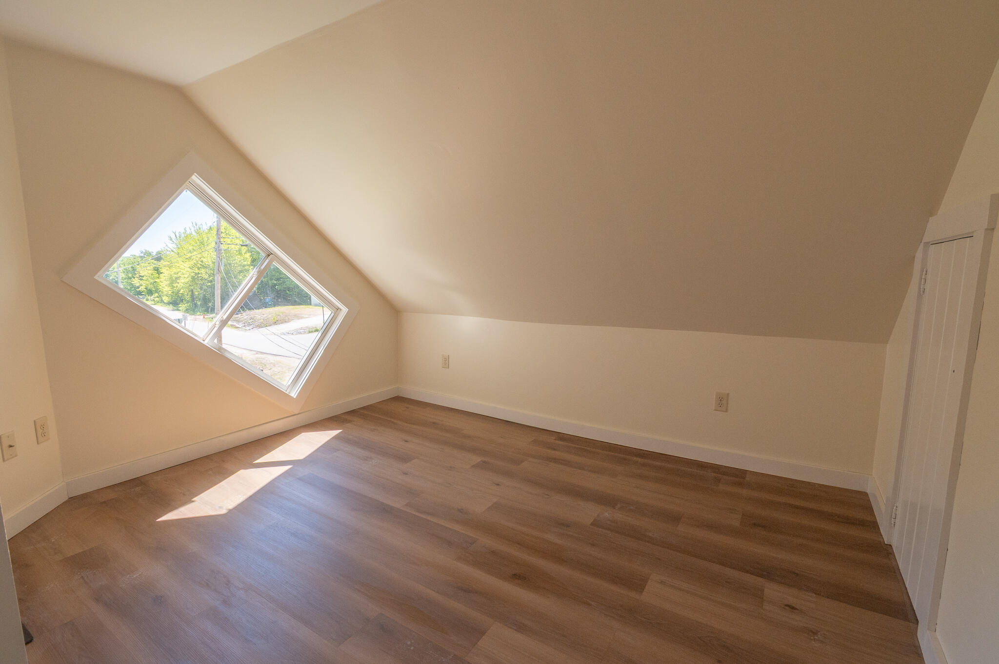 58 Cemetery Road Property Photo 23