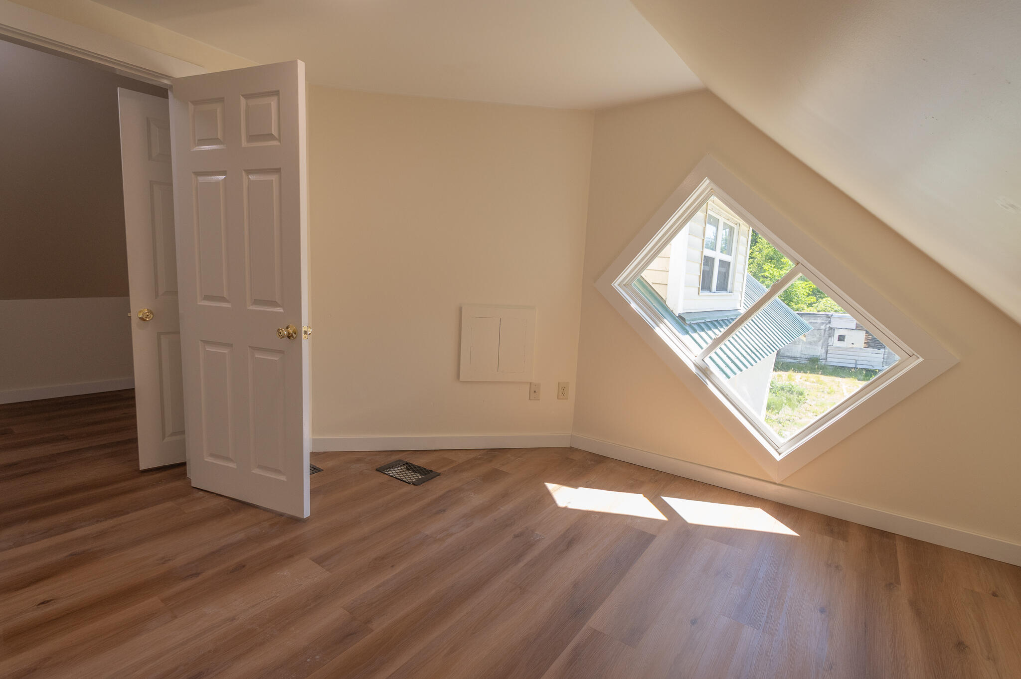 58 Cemetery Road Property Photo 24