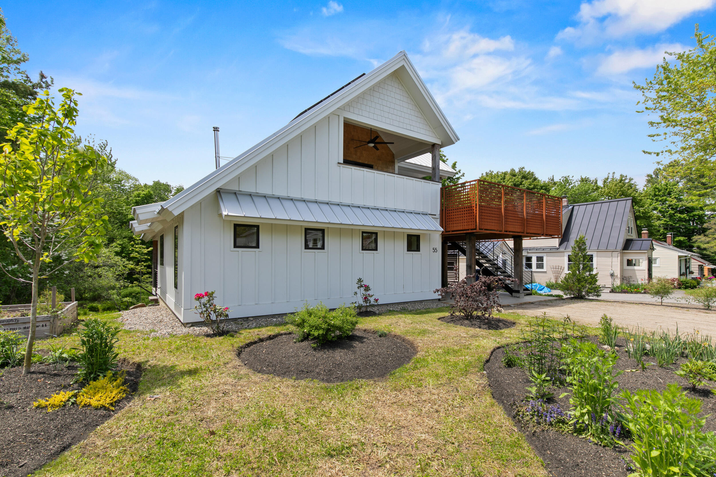 55 Boothby Avenue Property Photo 4