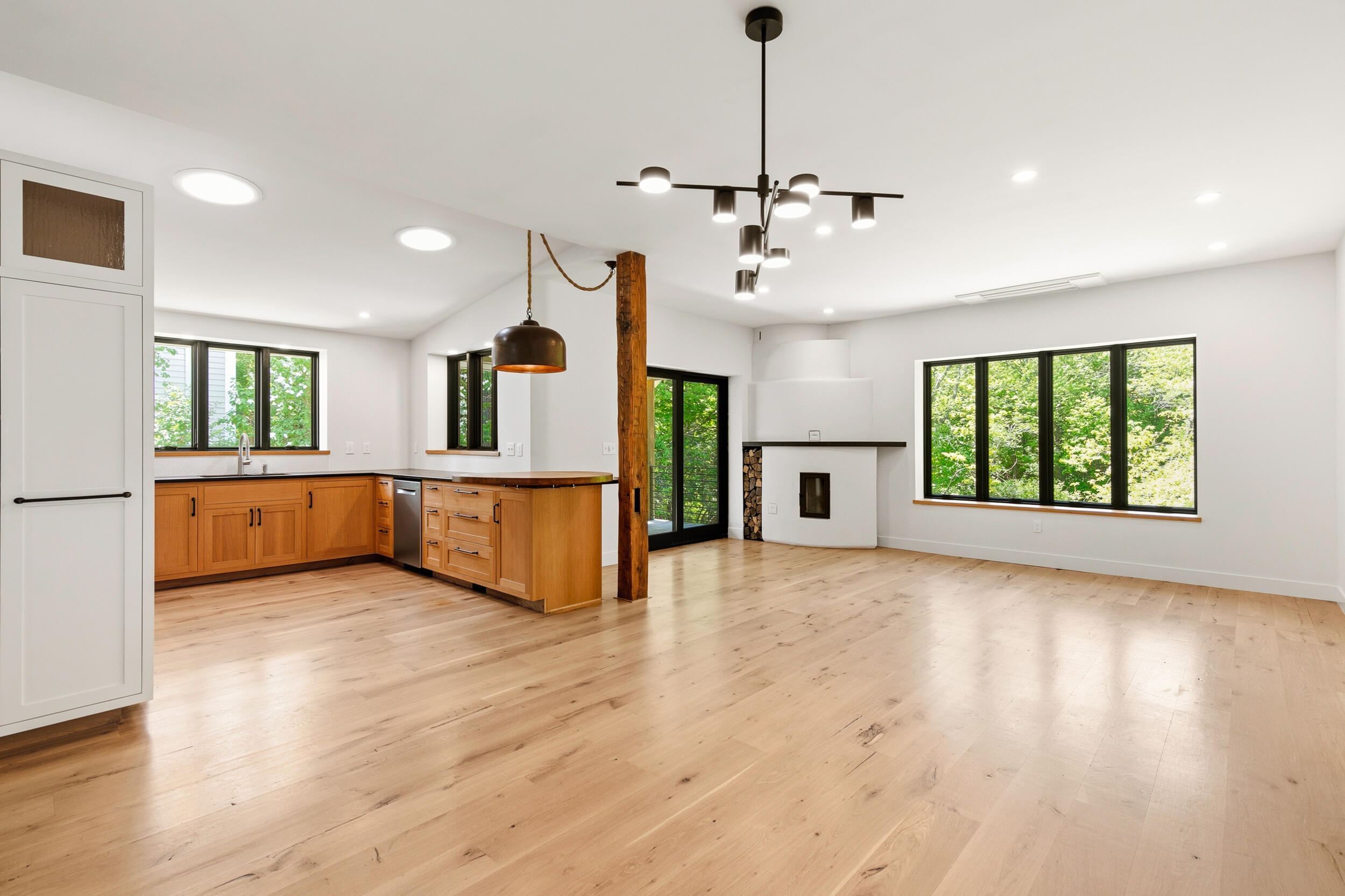 55 Boothby Avenue Property Photo 7
