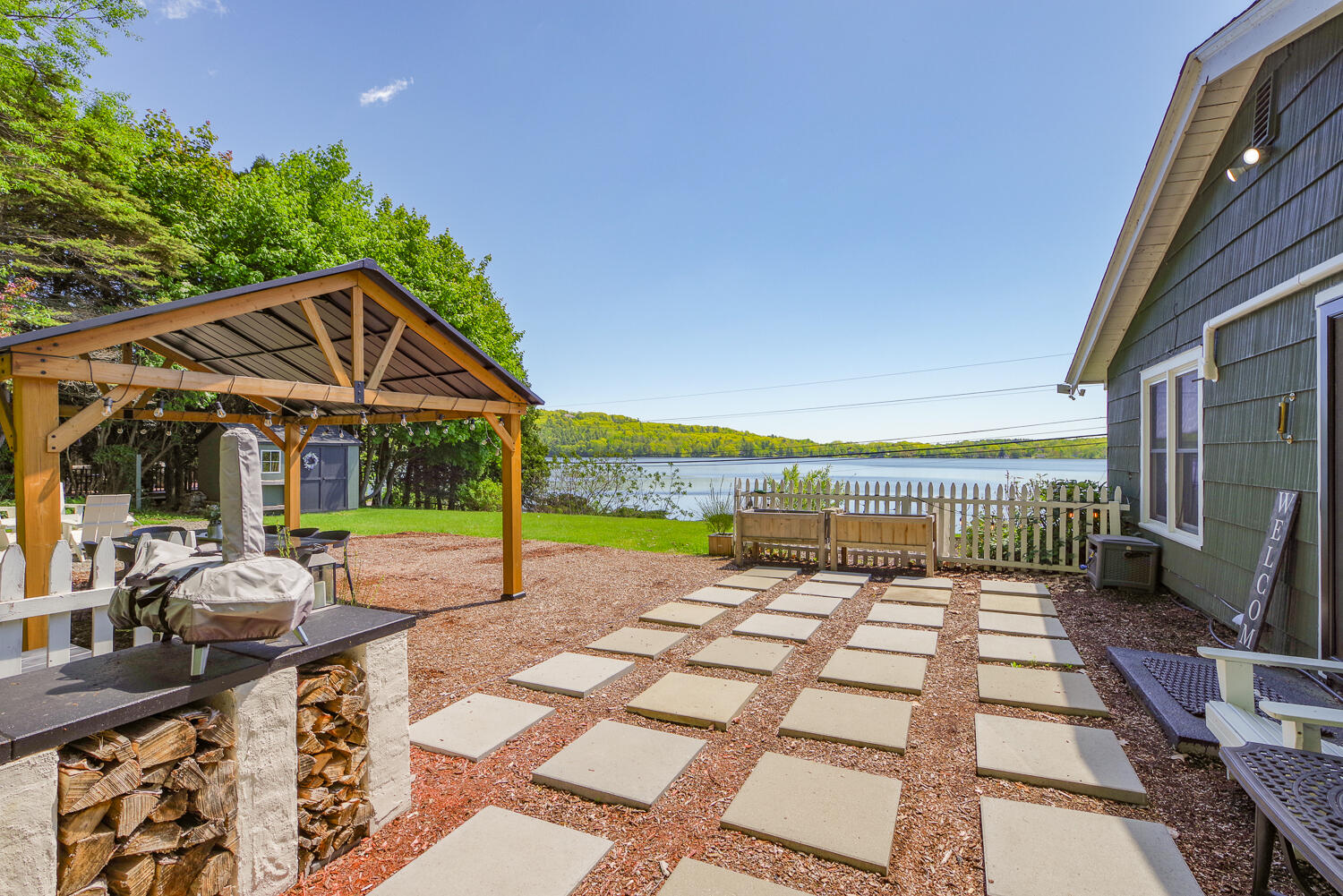 170 Lakeview Drive Property Photo 17