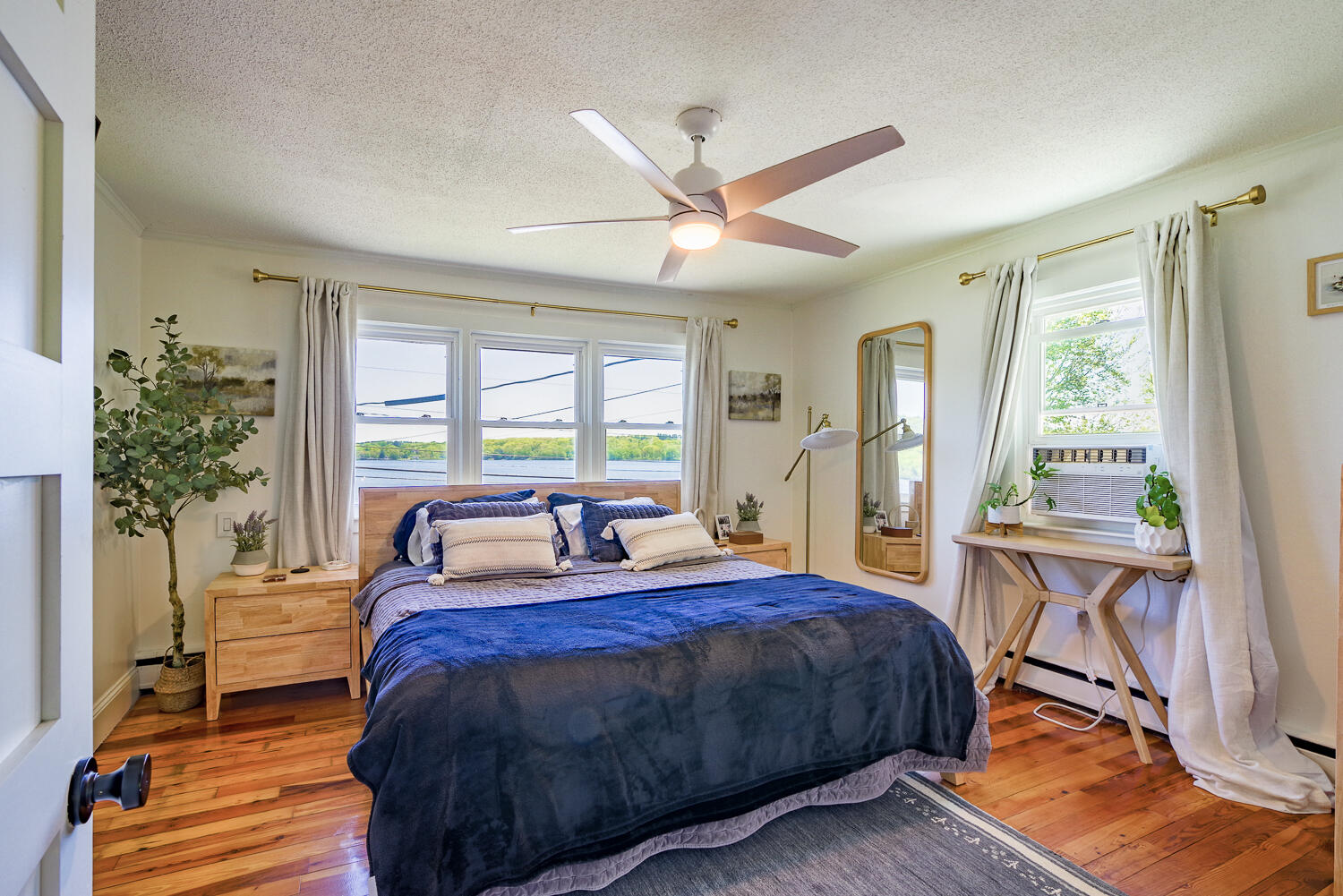 170 Lakeview Drive Property Photo 22