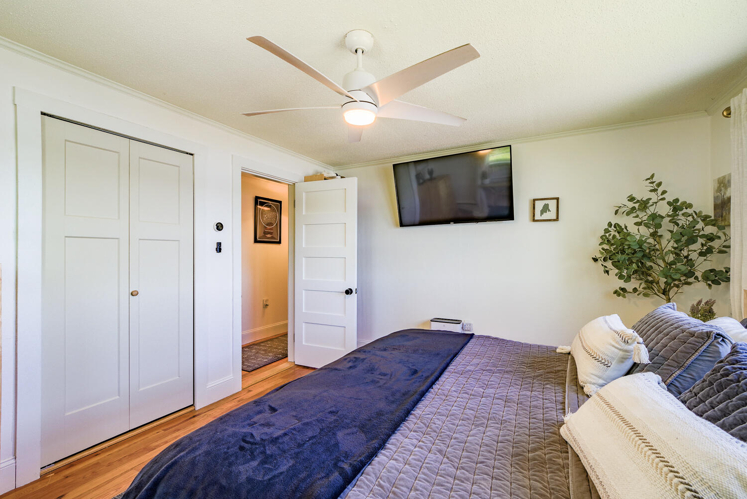 170 Lakeview Drive Property Photo 23