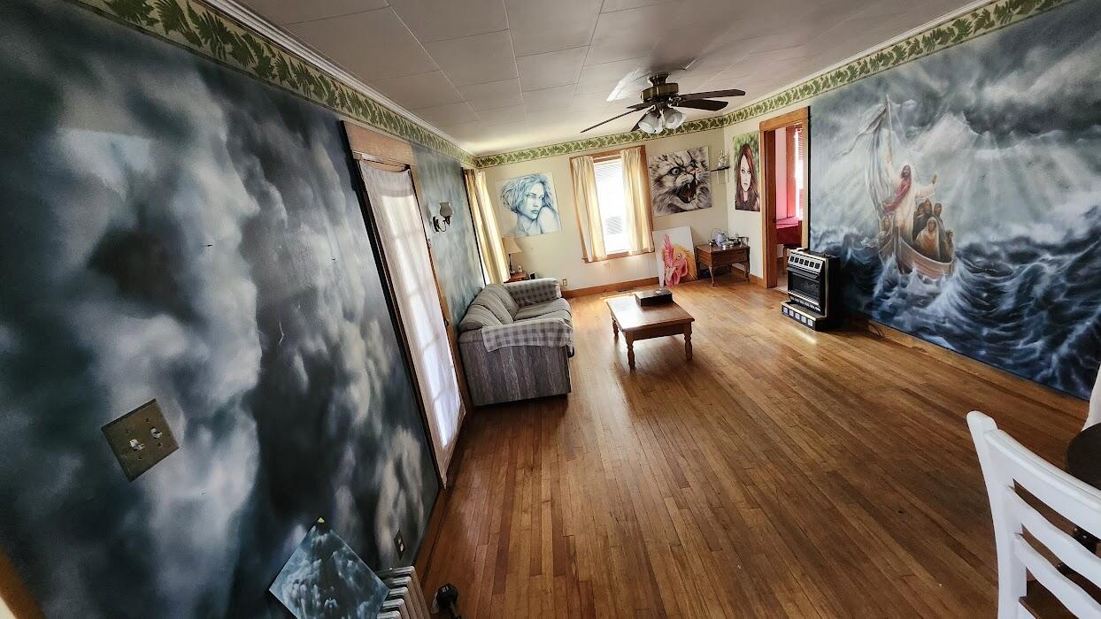 28 Eastland Avenue Property Photo 12