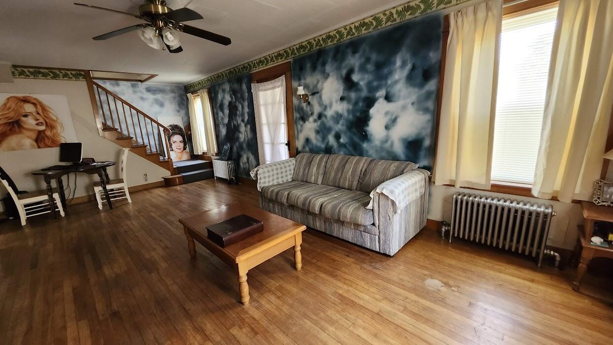 28 Eastland Avenue Property Photo 13