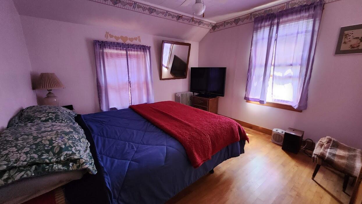 28 Eastland Avenue Property Photo 23