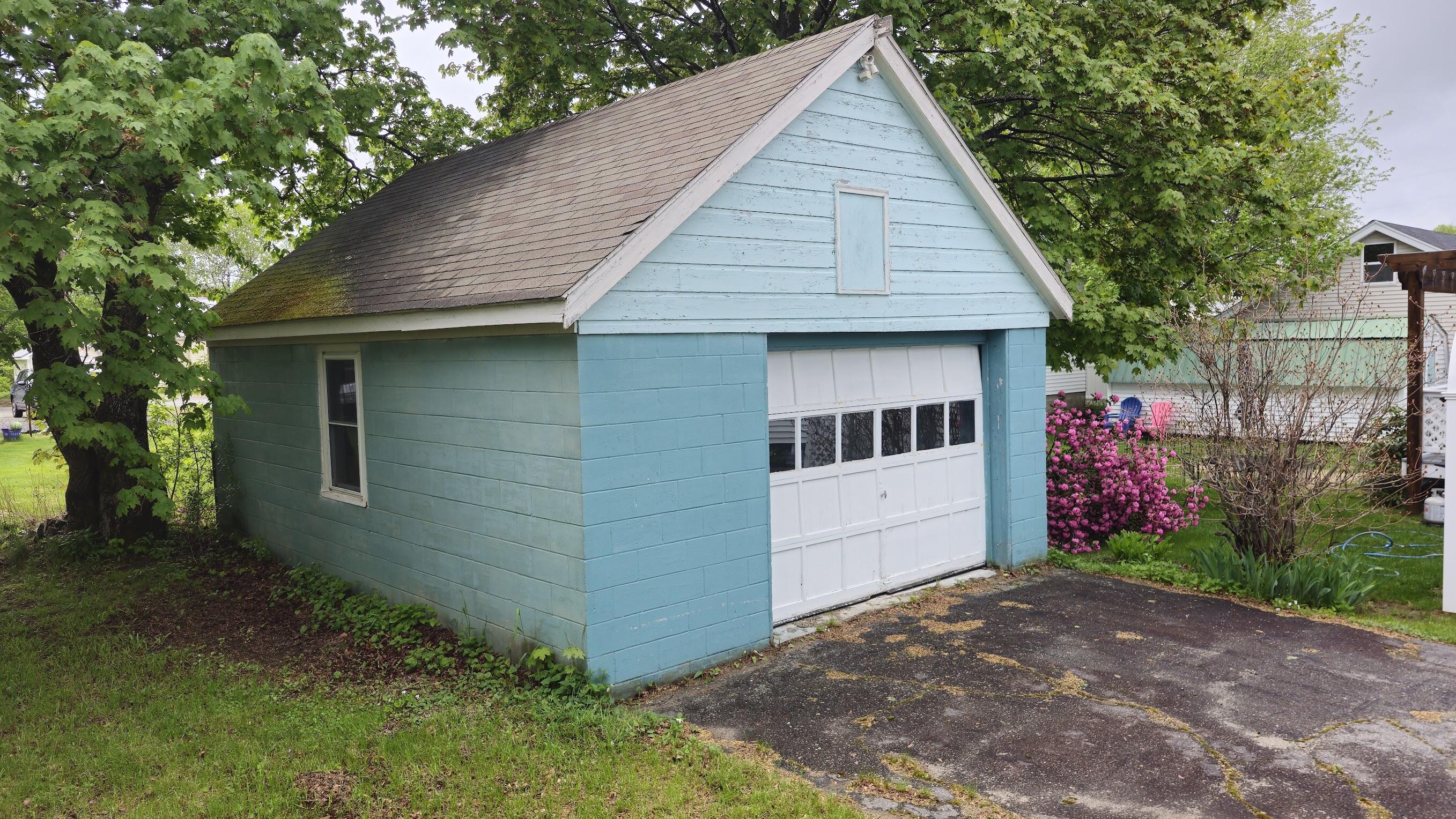 28 Eastland Avenue Property Photo 26