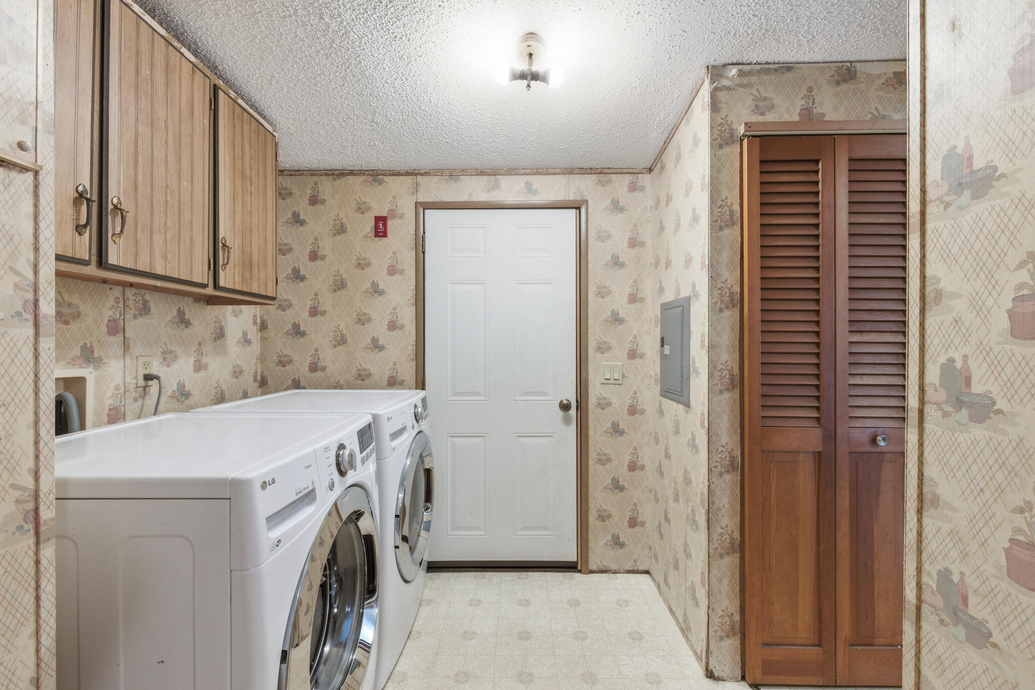 1 Boundary Way Property Photo 30