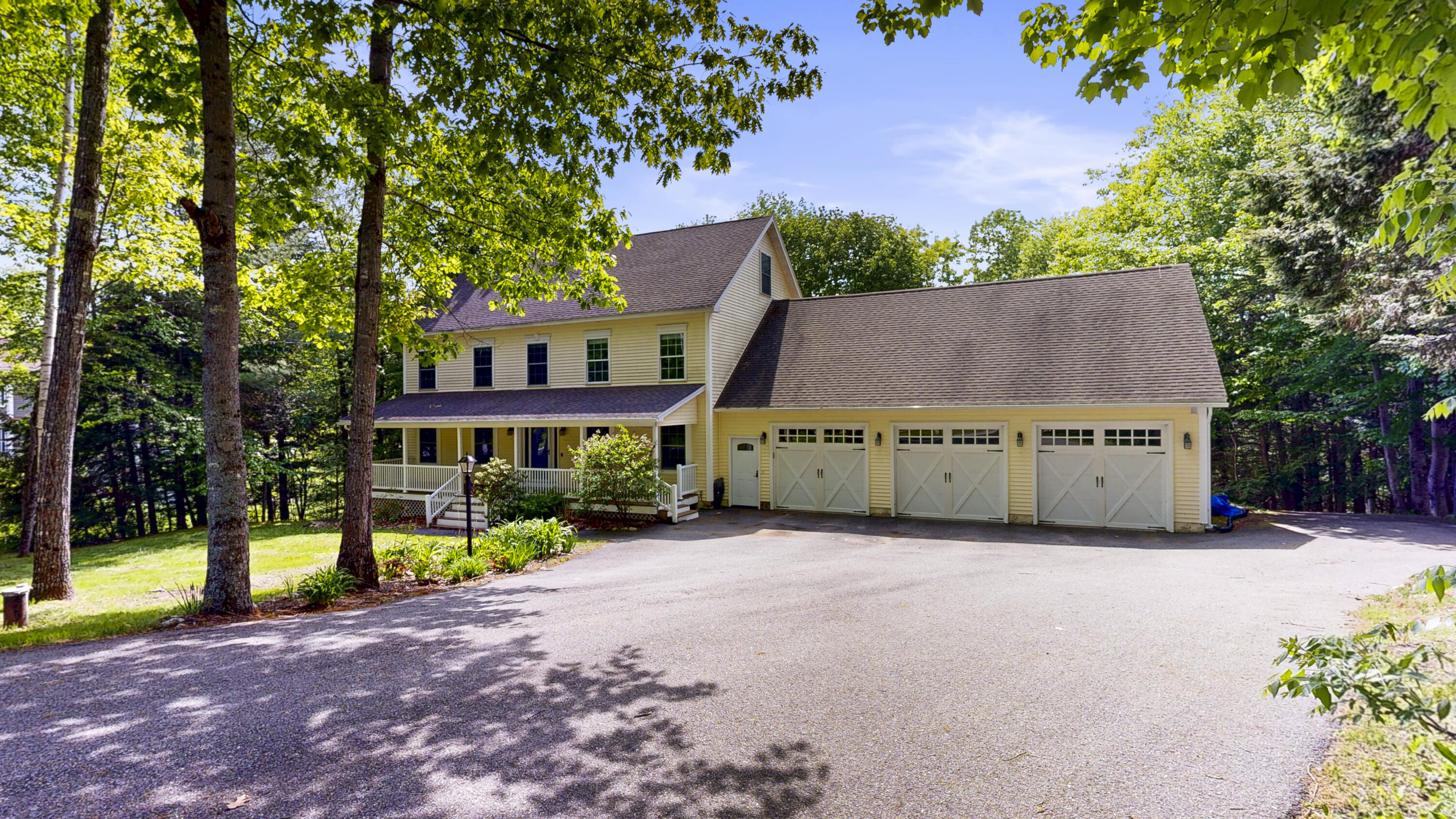 60 Waters Edge Drive Property Photo 1