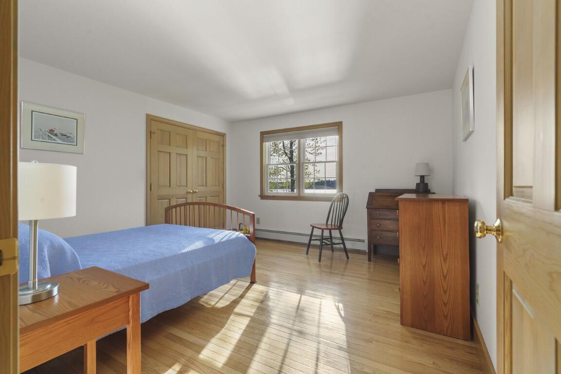 564 West Side Road Property Photo 51