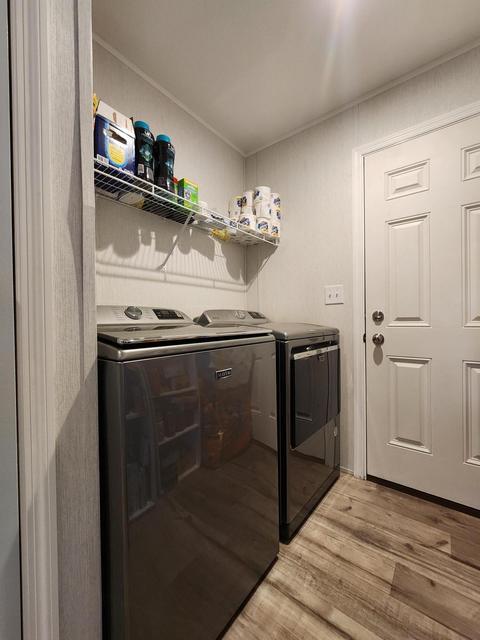 39 Franklin Parkway Property Photo 10