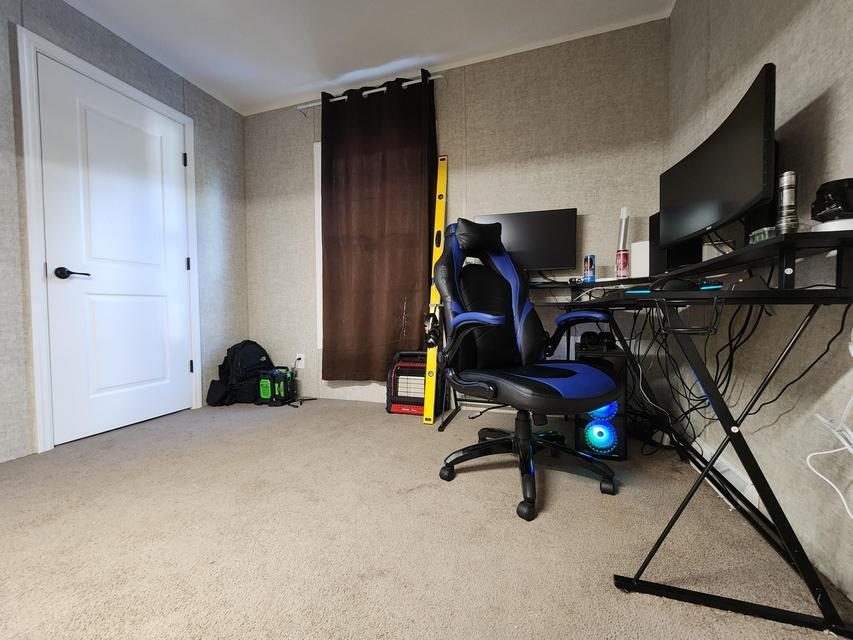 39 Franklin Parkway Property Photo 15