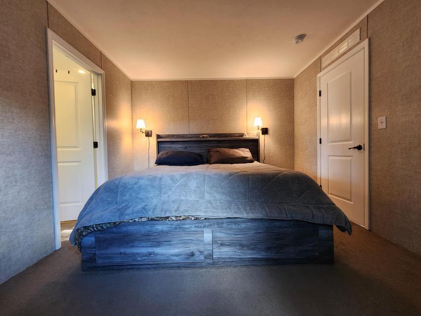39 Franklin Parkway Property Photo 19