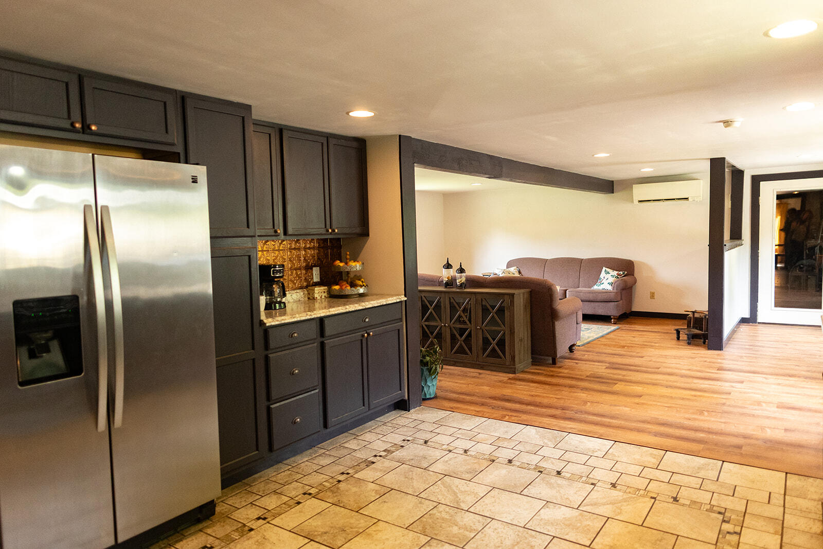 127 Swan Lake Avenue Property Photo 10
