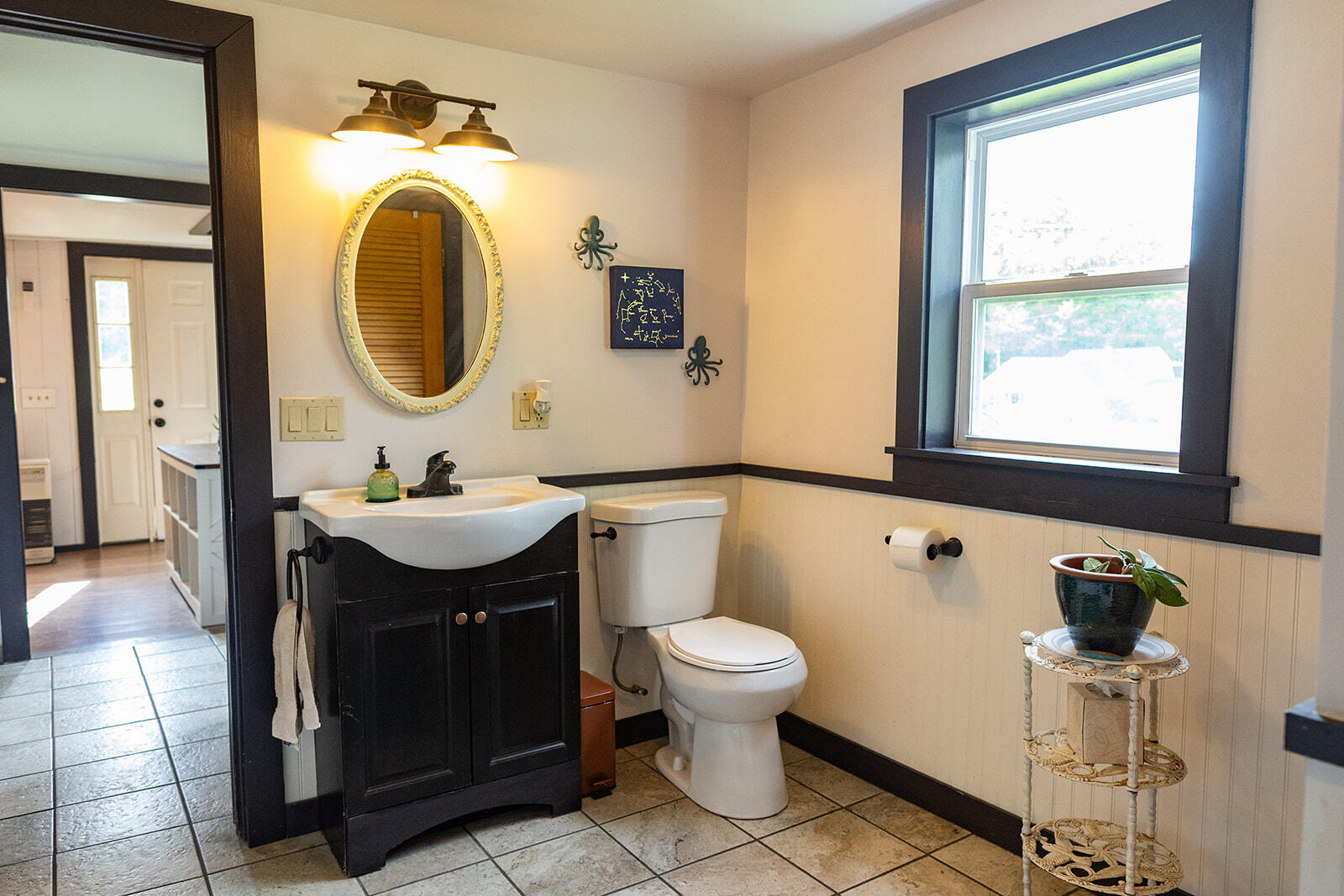 127 Swan Lake Avenue Property Photo 26