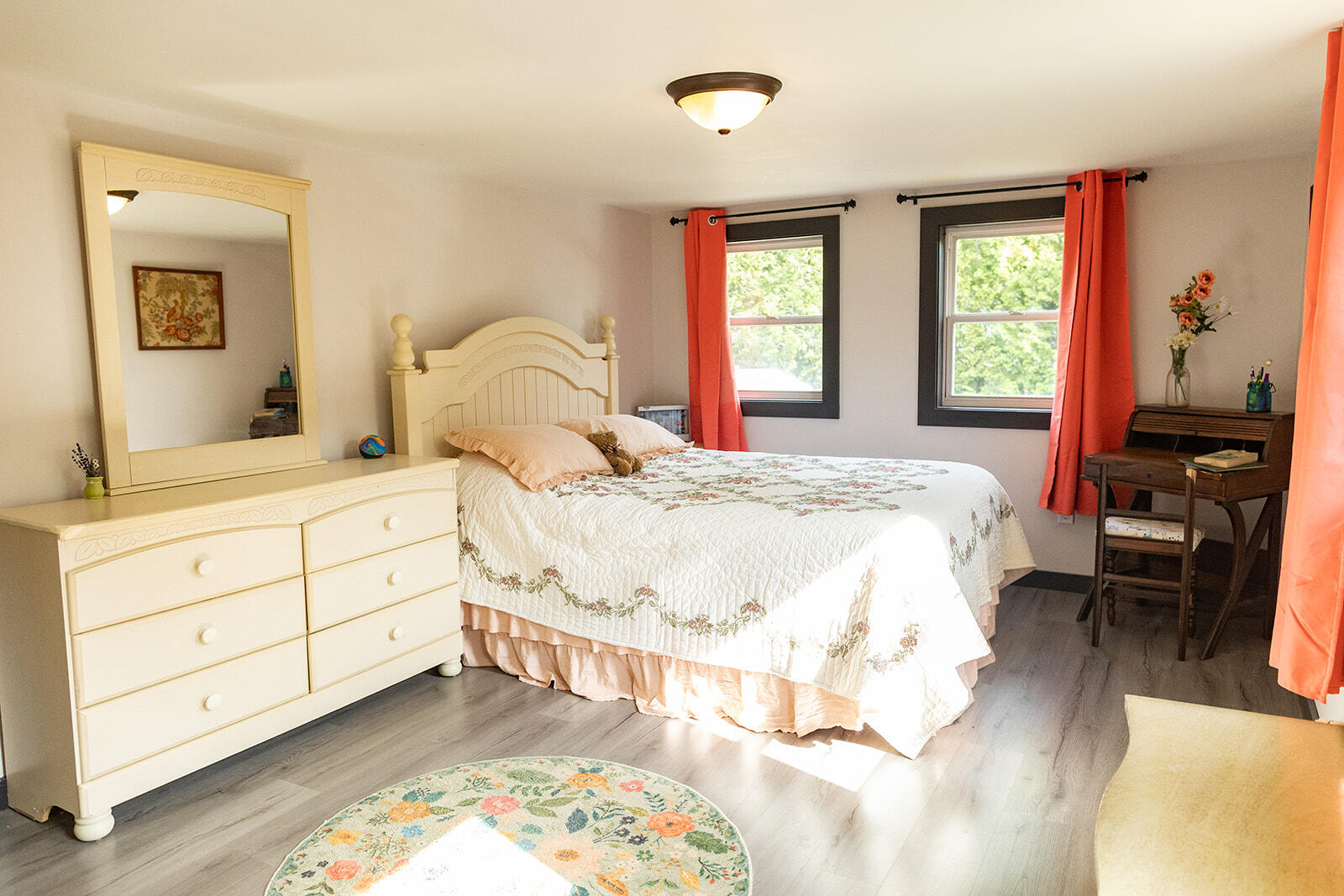 127 Swan Lake Avenue Property Photo 32