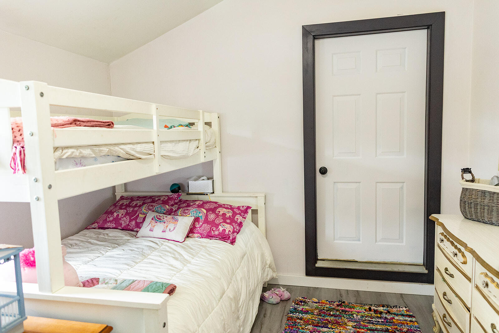 127 Swan Lake Avenue Property Photo 44