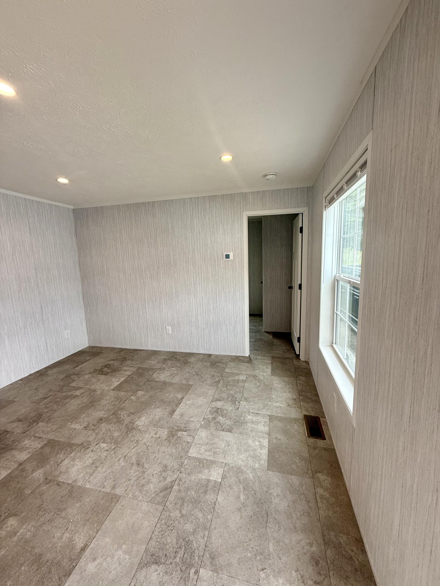 28 Hobson Avenue Property Photo 3