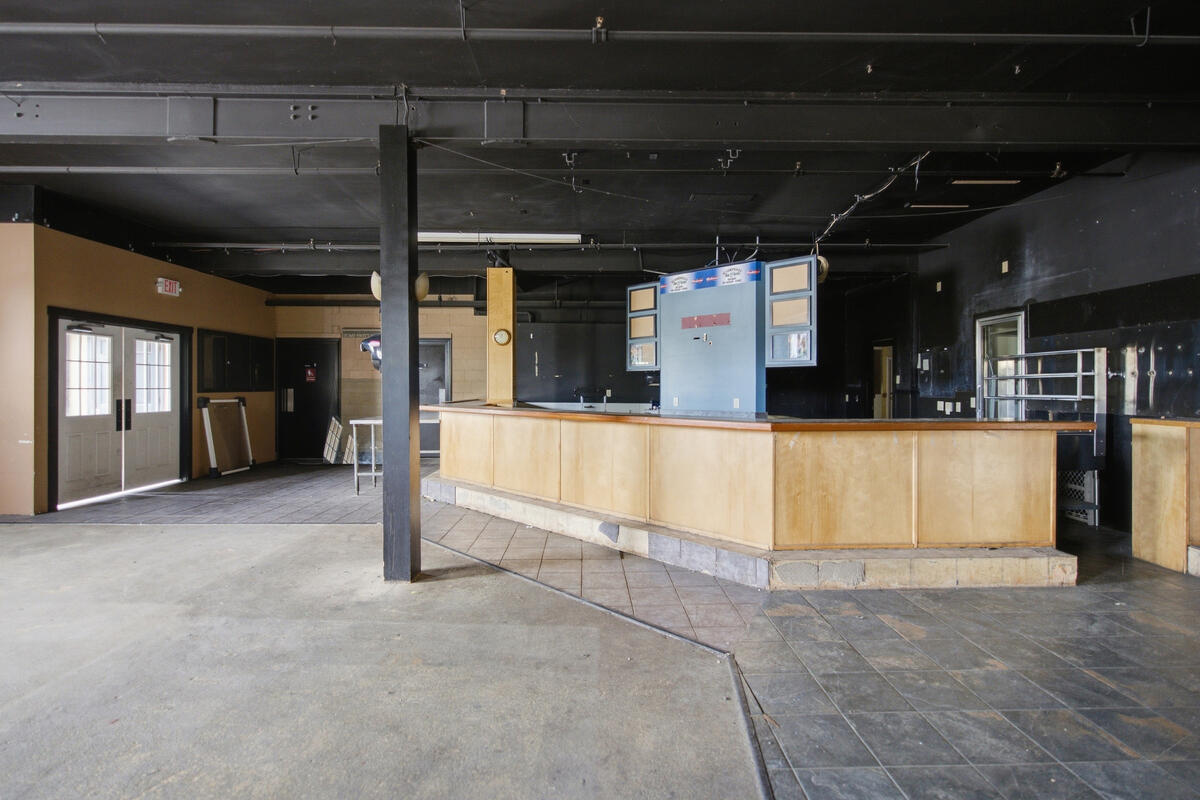 551 Lincoln Street Property Photo 8