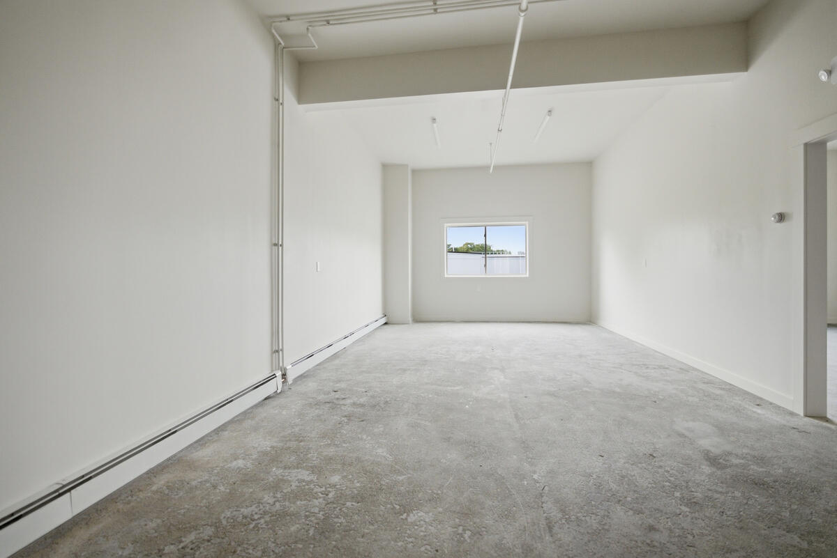 551 Lincoln Street Property Photo 27