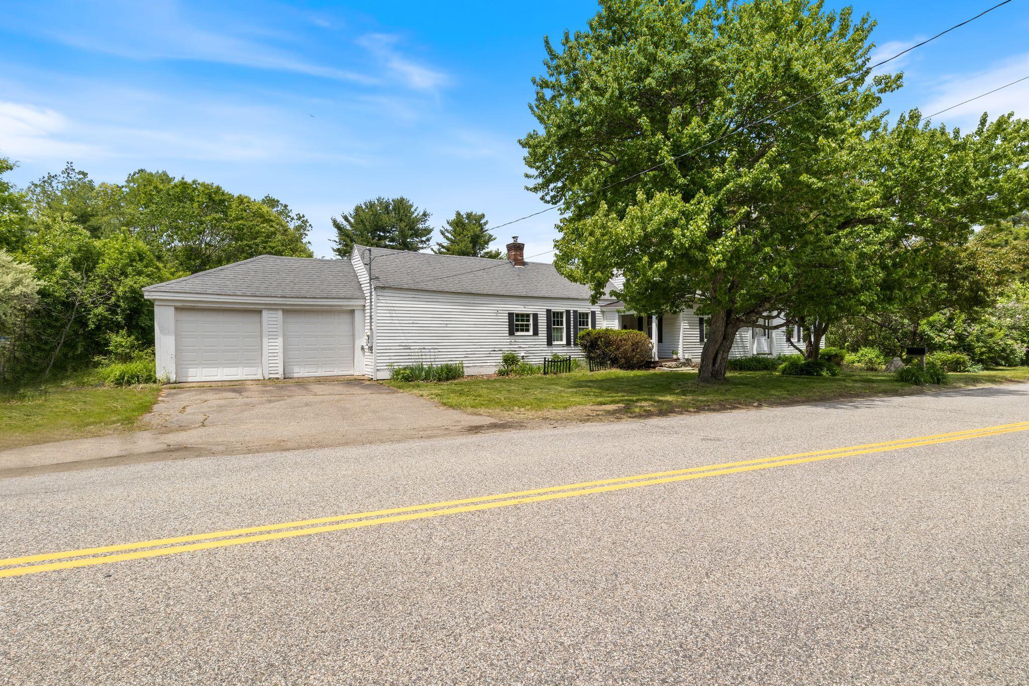 93 Merriland Ridge Road Property Photo 4