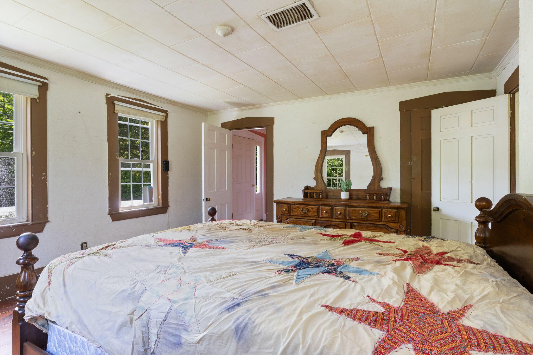 93 Merriland Ridge Road Property Photo 24