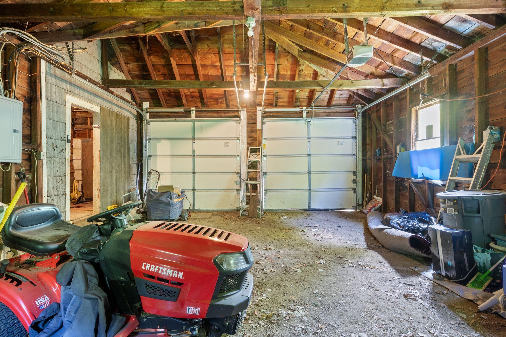 93 Merriland Ridge Road Property Photo 30