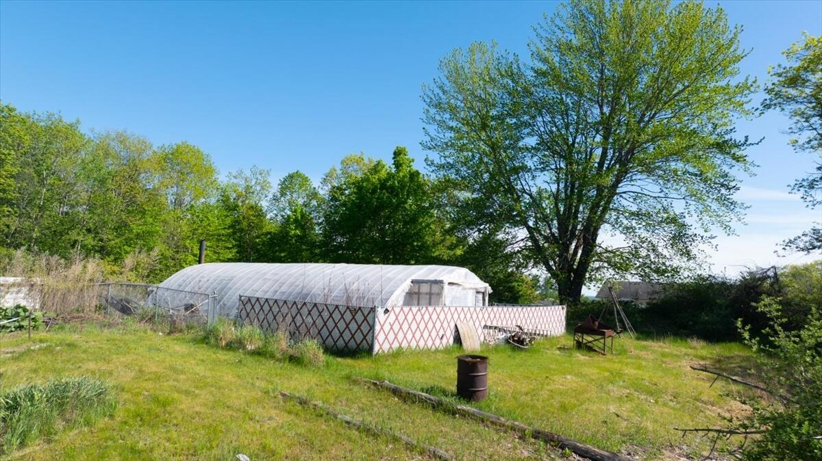 263 Number 6 Road Property Photo 6