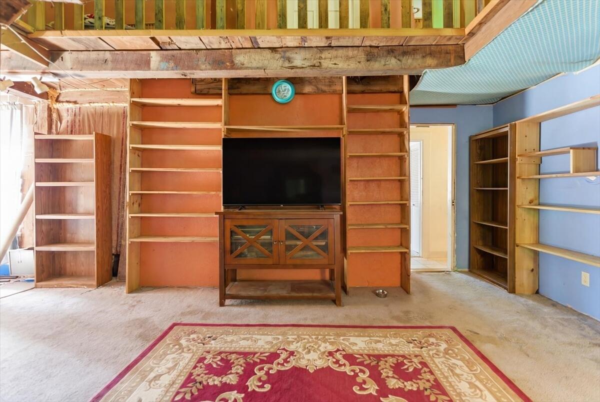 263 Number 6 Road Property Photo 46