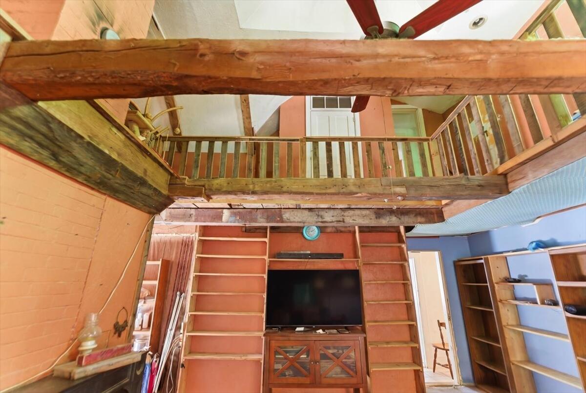 263 Number 6 Road Property Photo 48