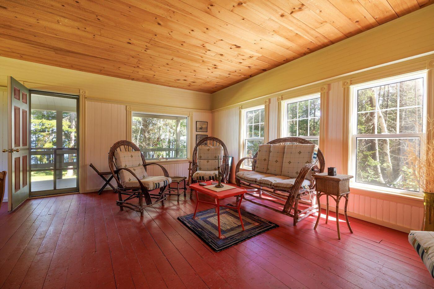 159 Devereaux Road Property Photo 44