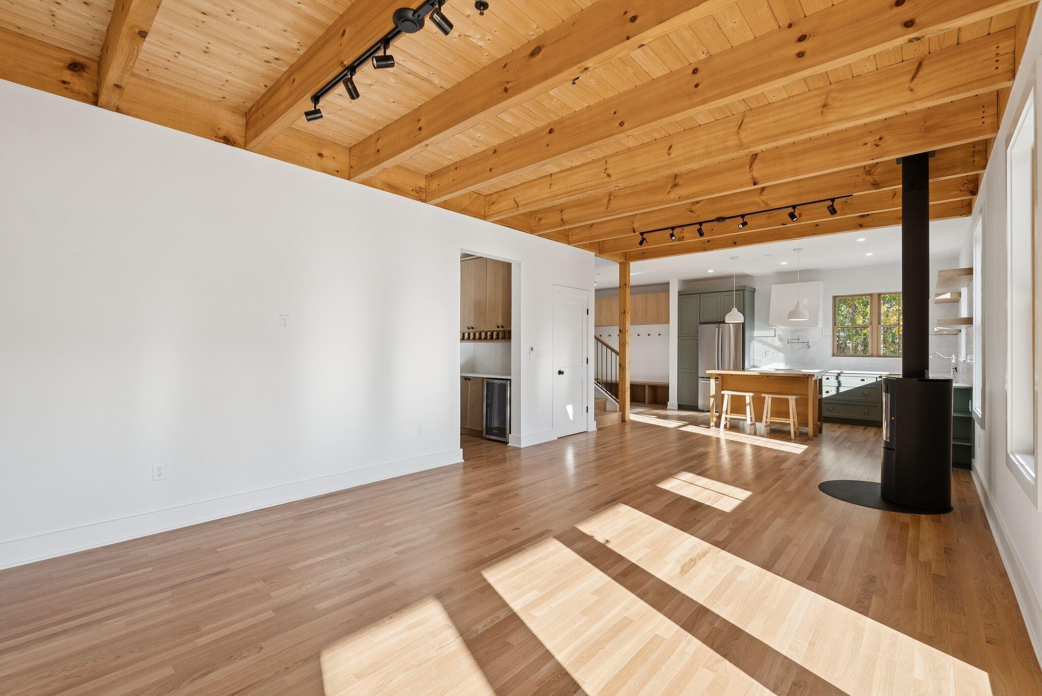 4 Oramel Avenue Property Photo 28
