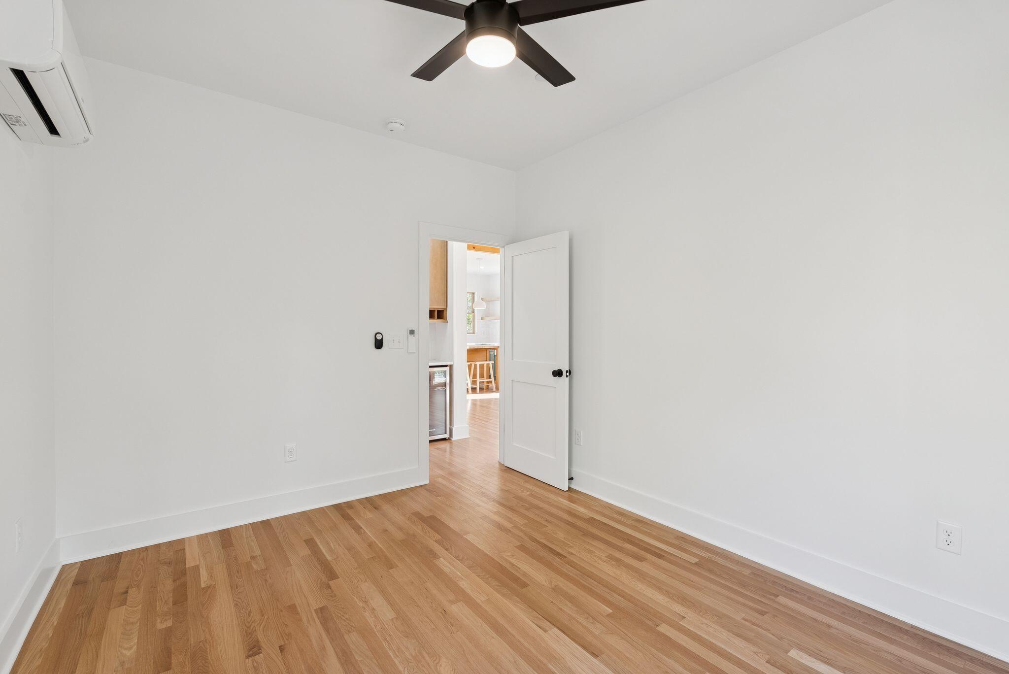 4 Oramel Avenue Property Photo 29