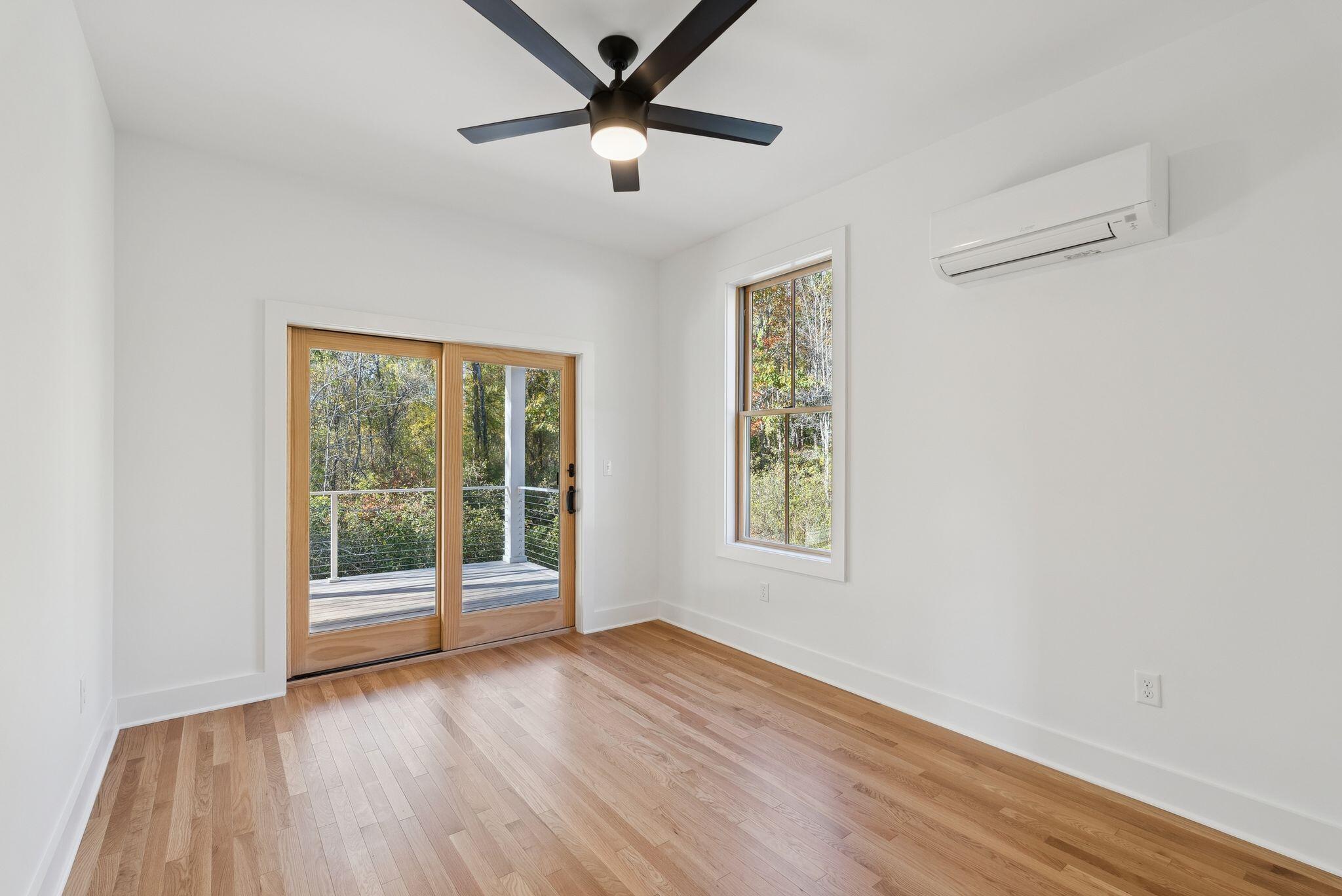 4 Oramel Avenue Property Photo 30