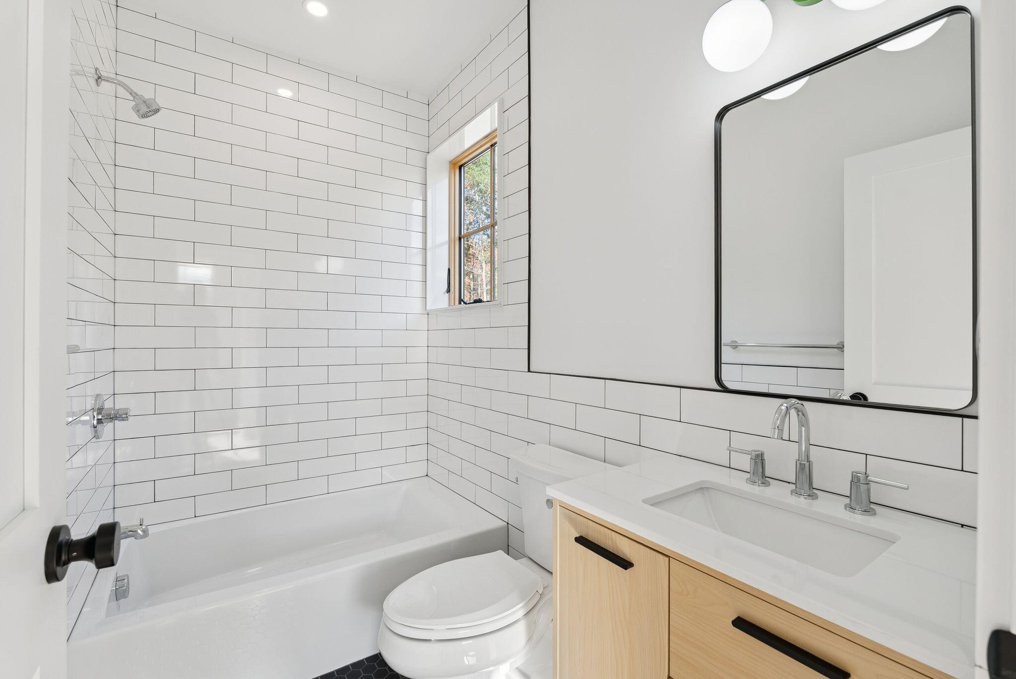 4 Oramel Avenue Property Photo 47