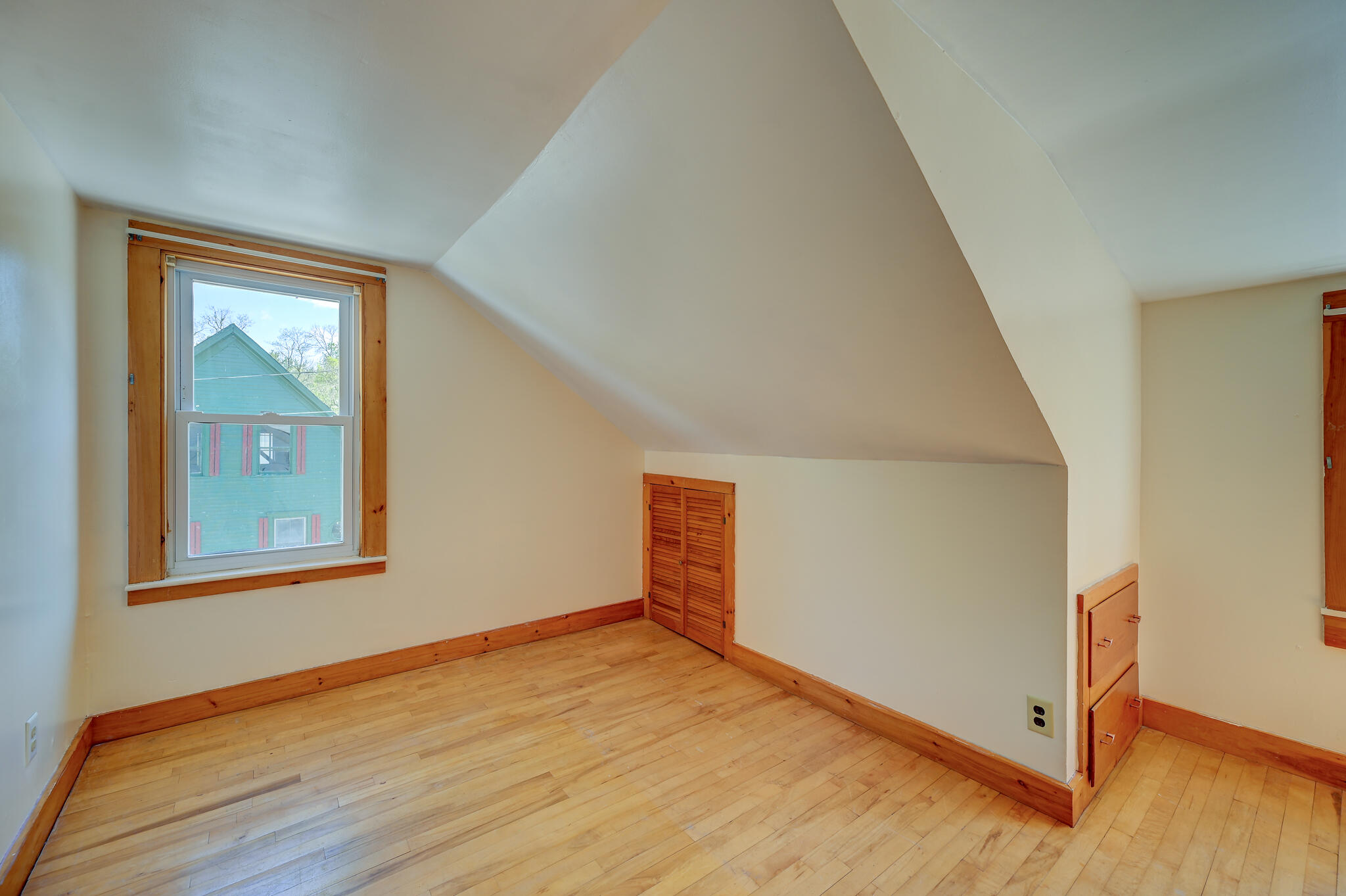 56 Smith Street Property Photo 28