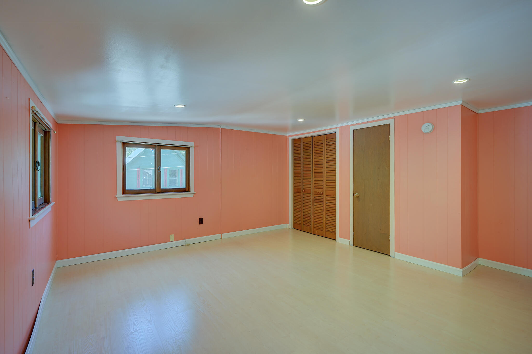 56 Smith Street Property Photo 31