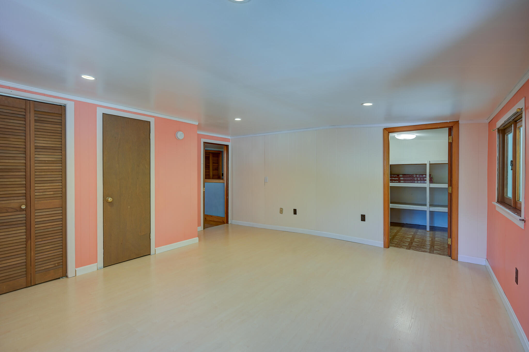 56 Smith Street Property Photo 32