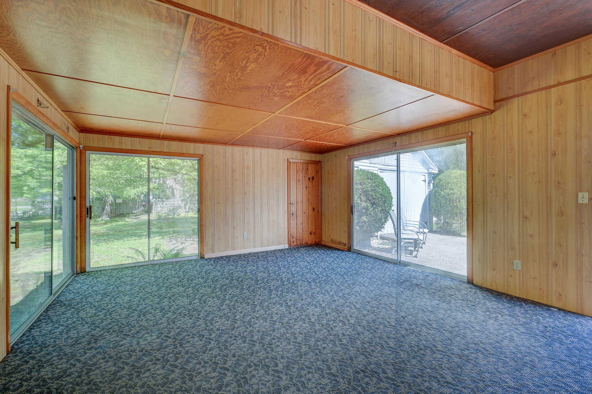 56 Smith Street Property Photo 37