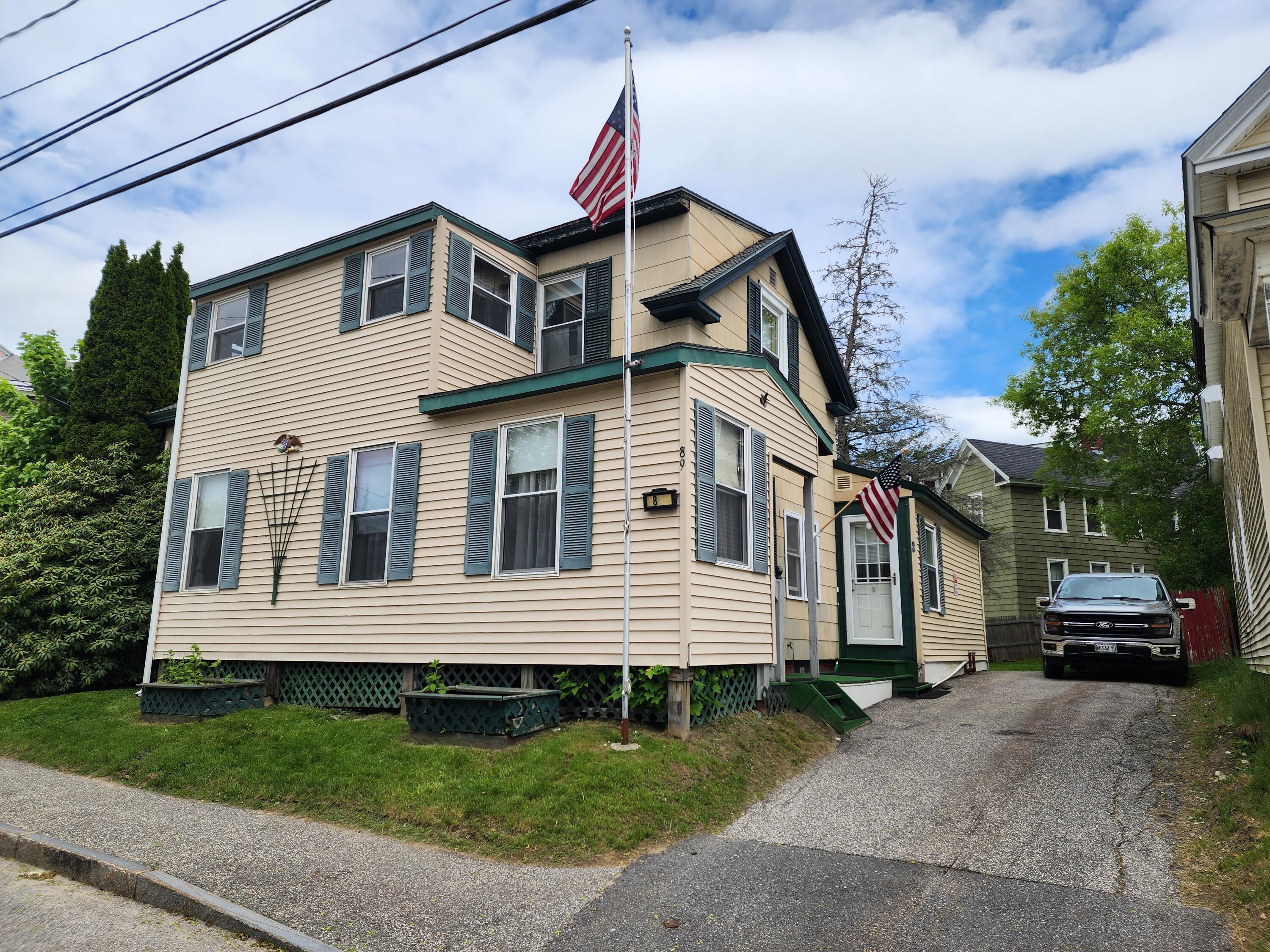 89 Oak Street Property Photo 1