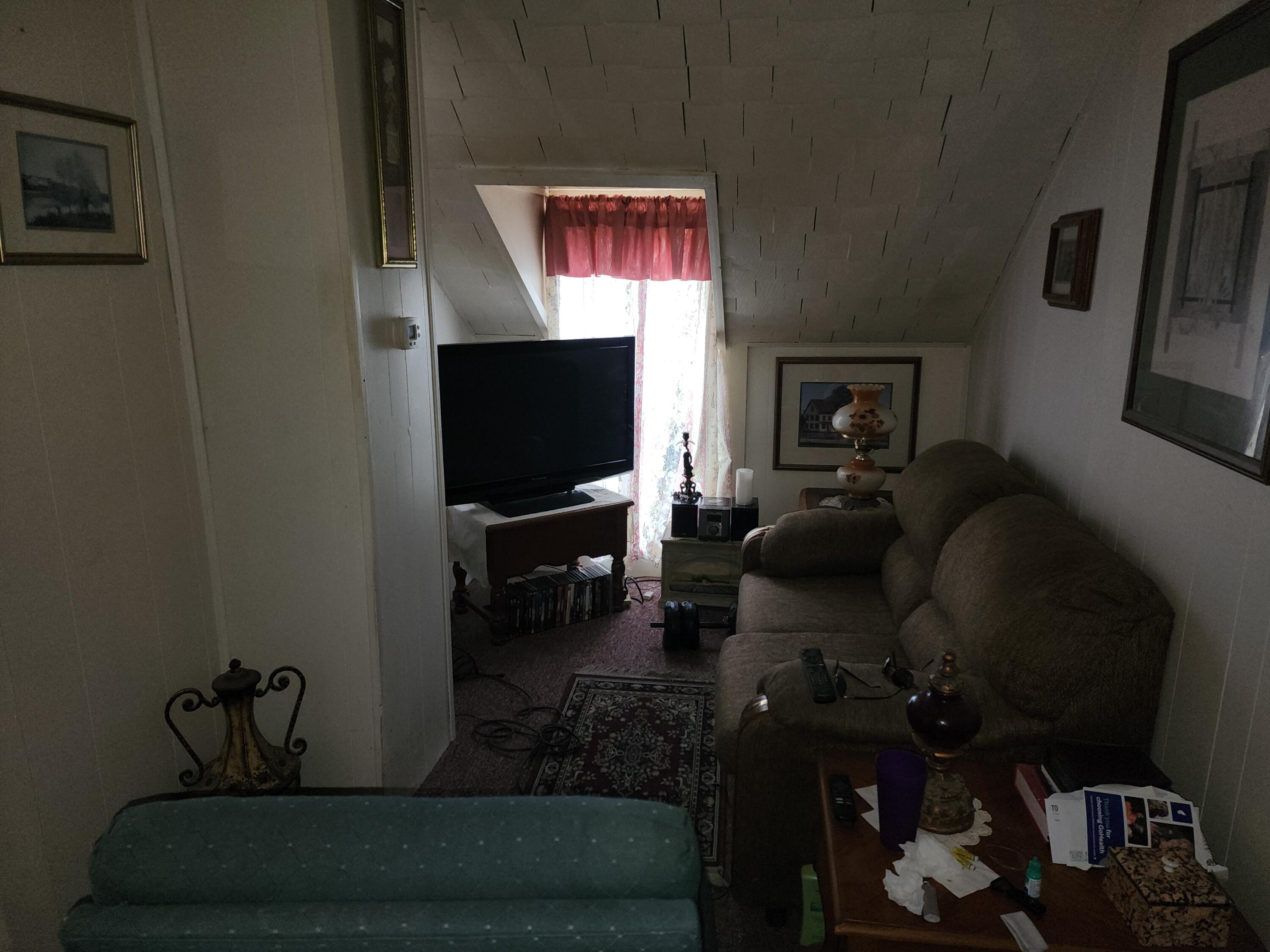 89 Oak Street Property Photo 14