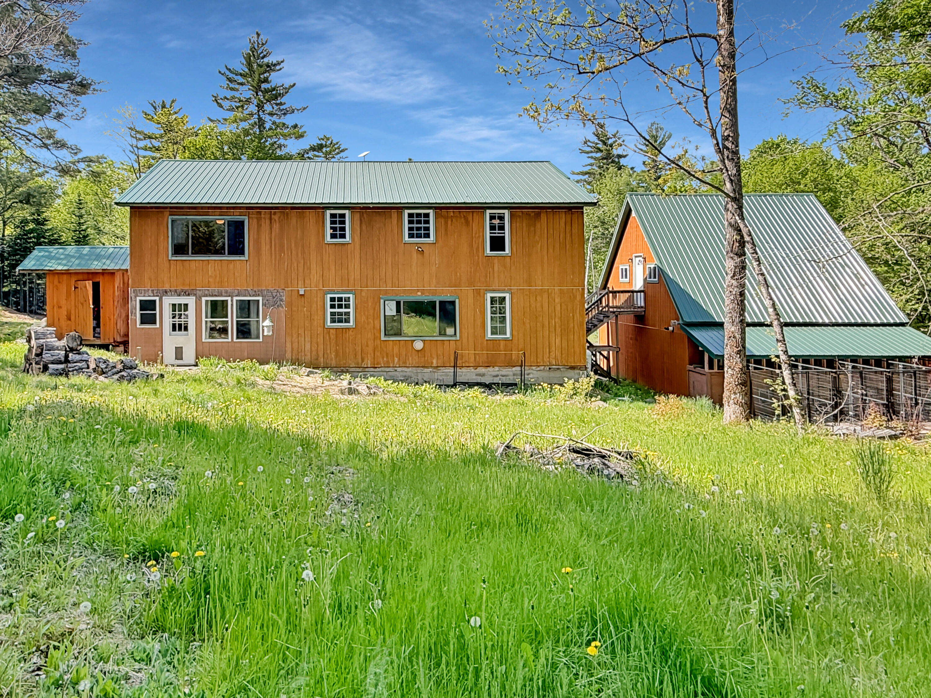 40 Onawa Road Property Photo 3