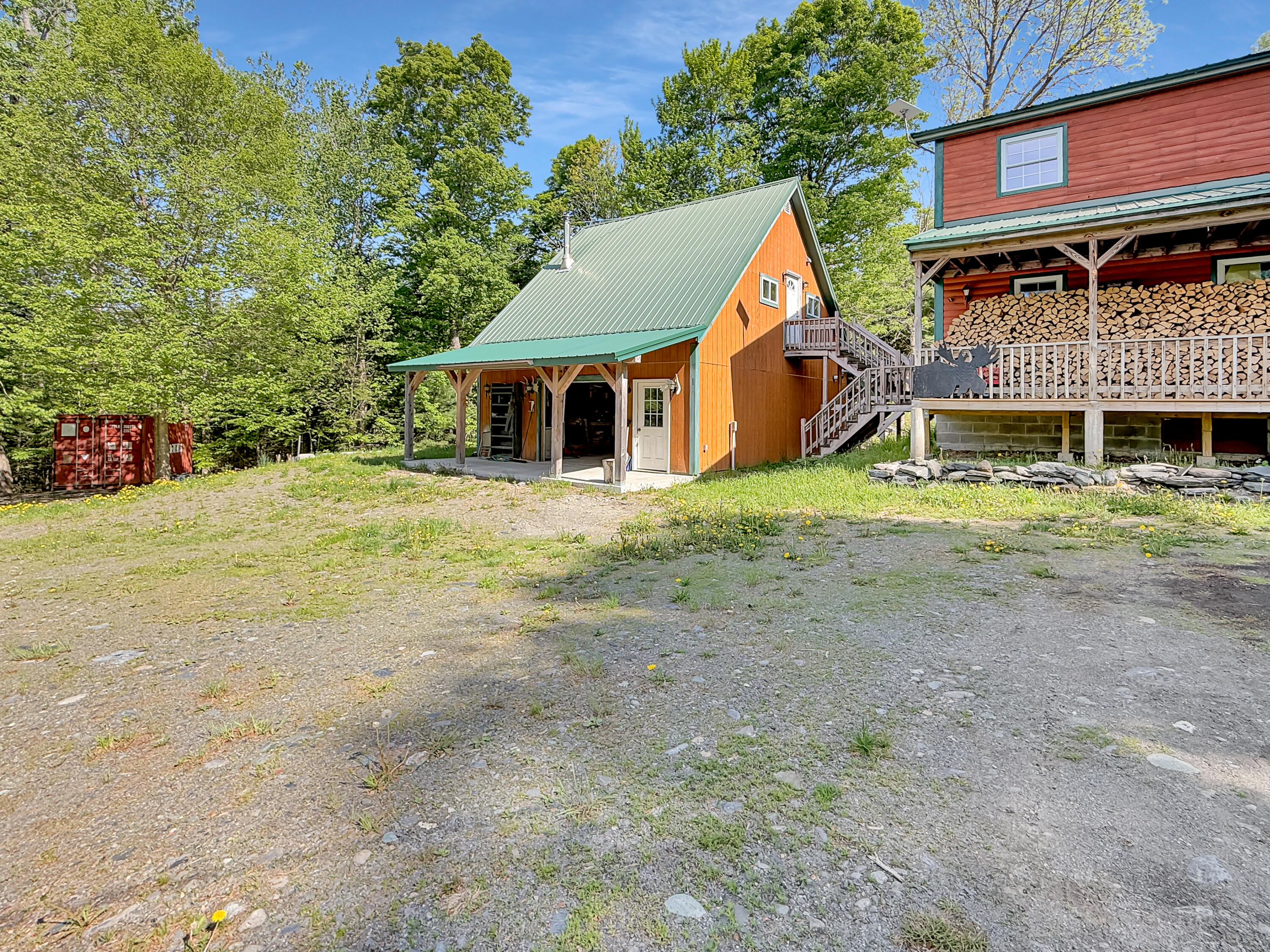 40 Onawa Road Property Photo 4