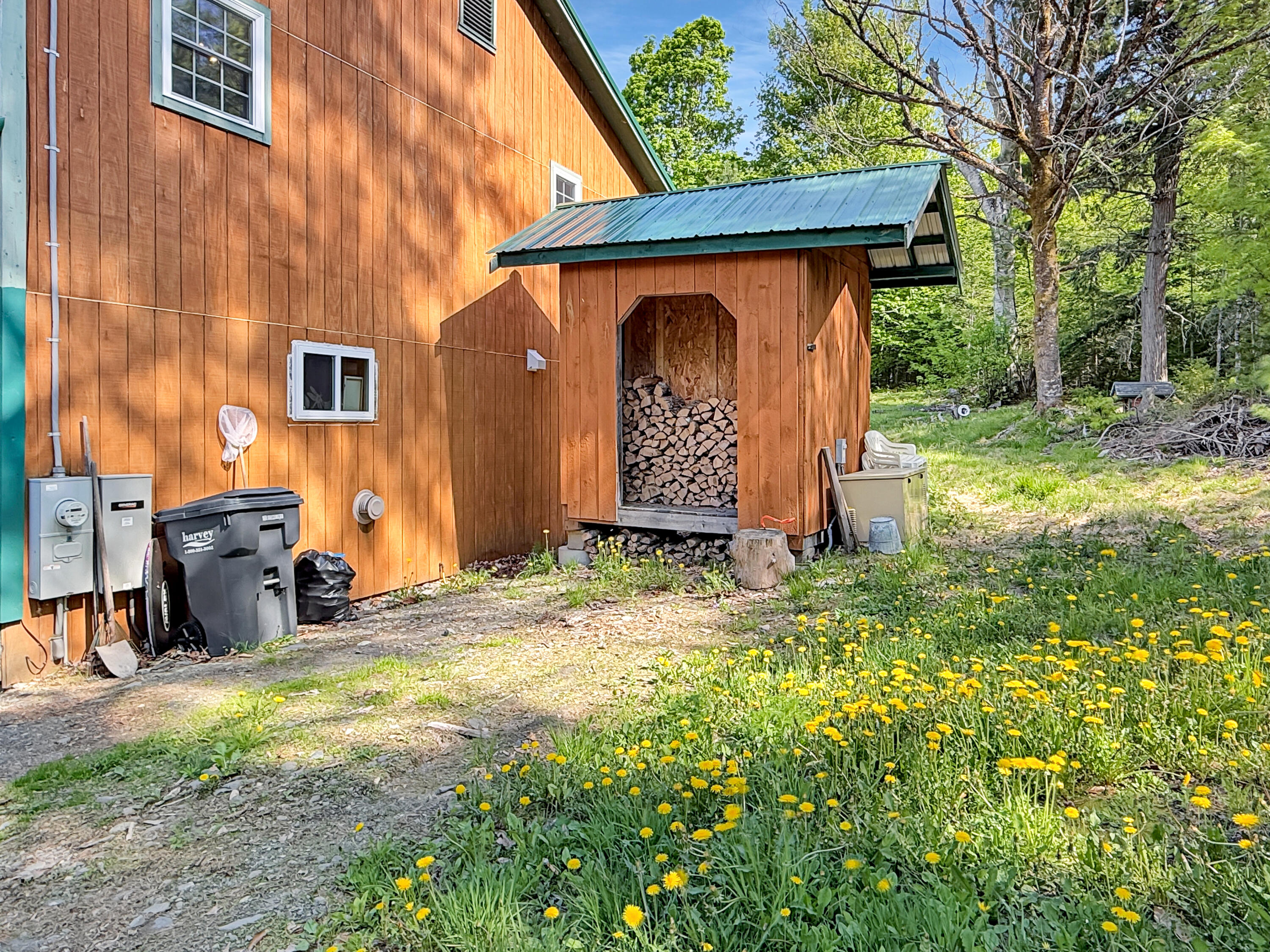 40 Onawa Road Property Photo 5